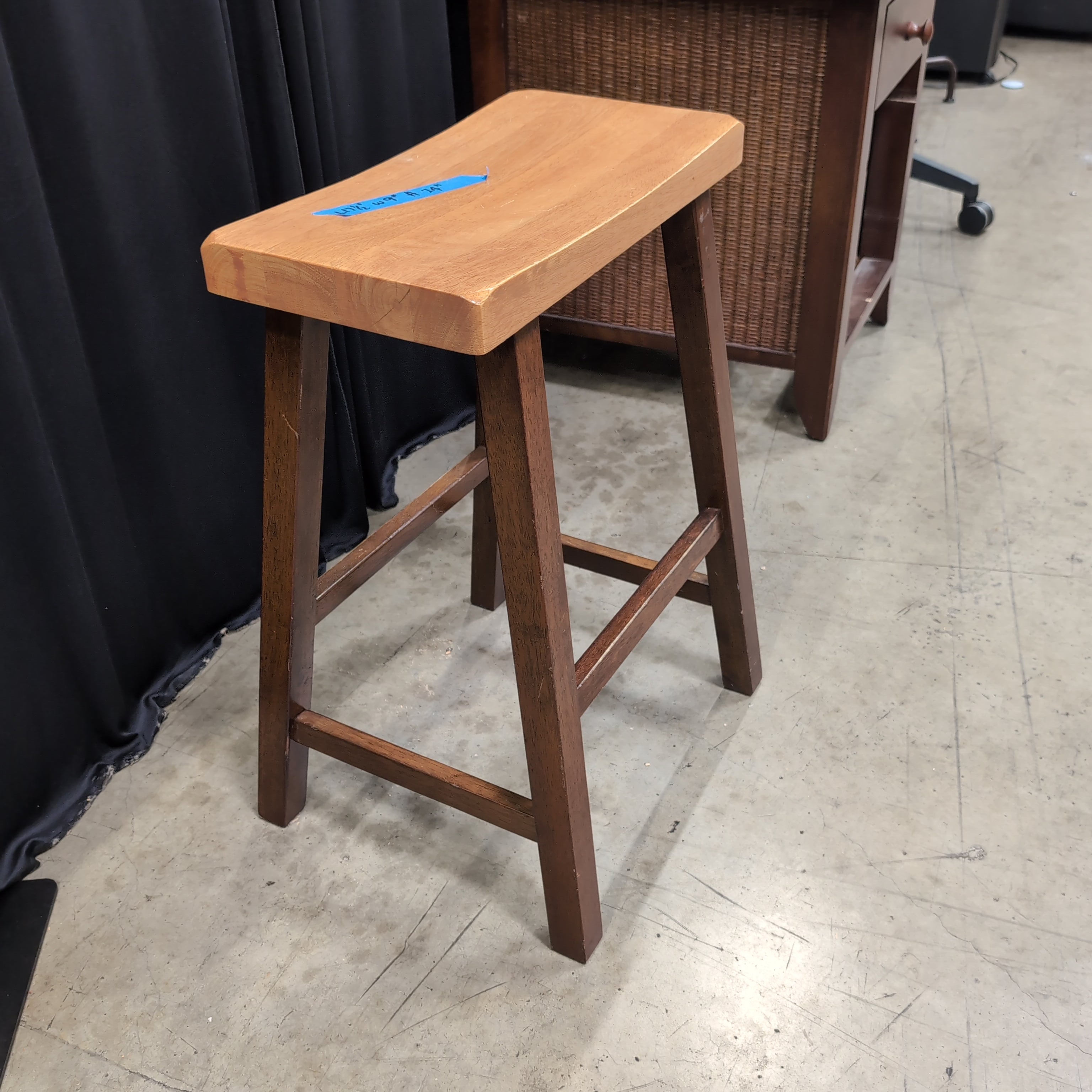 Two-Tone Wood Kitchen Stool