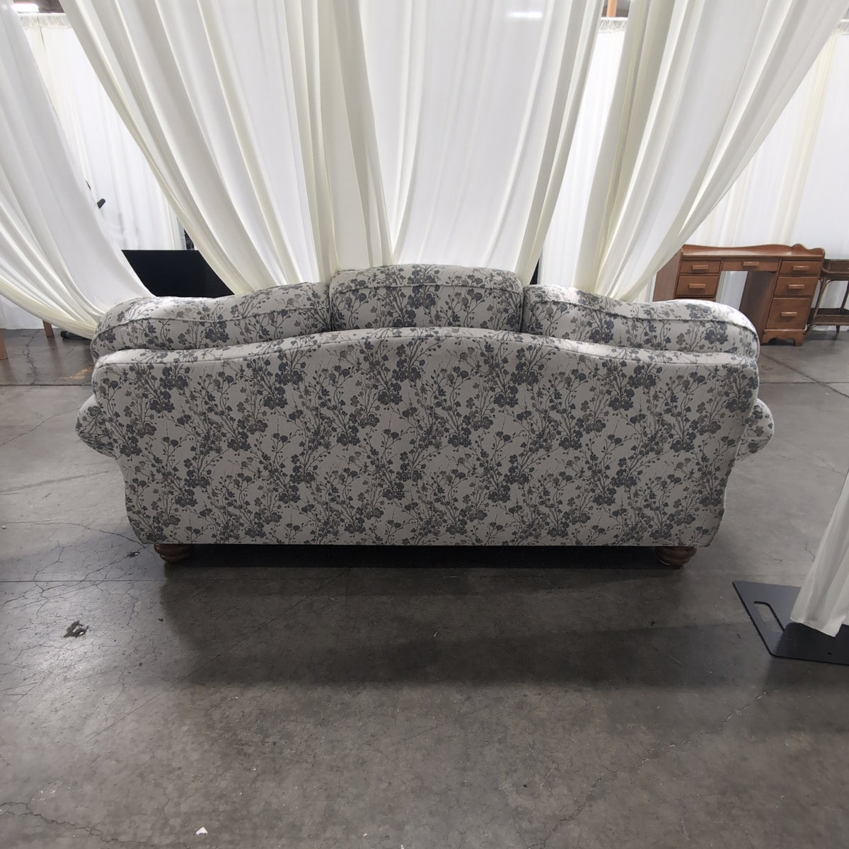 Traditional Rolled Arm Grey Floral Couch