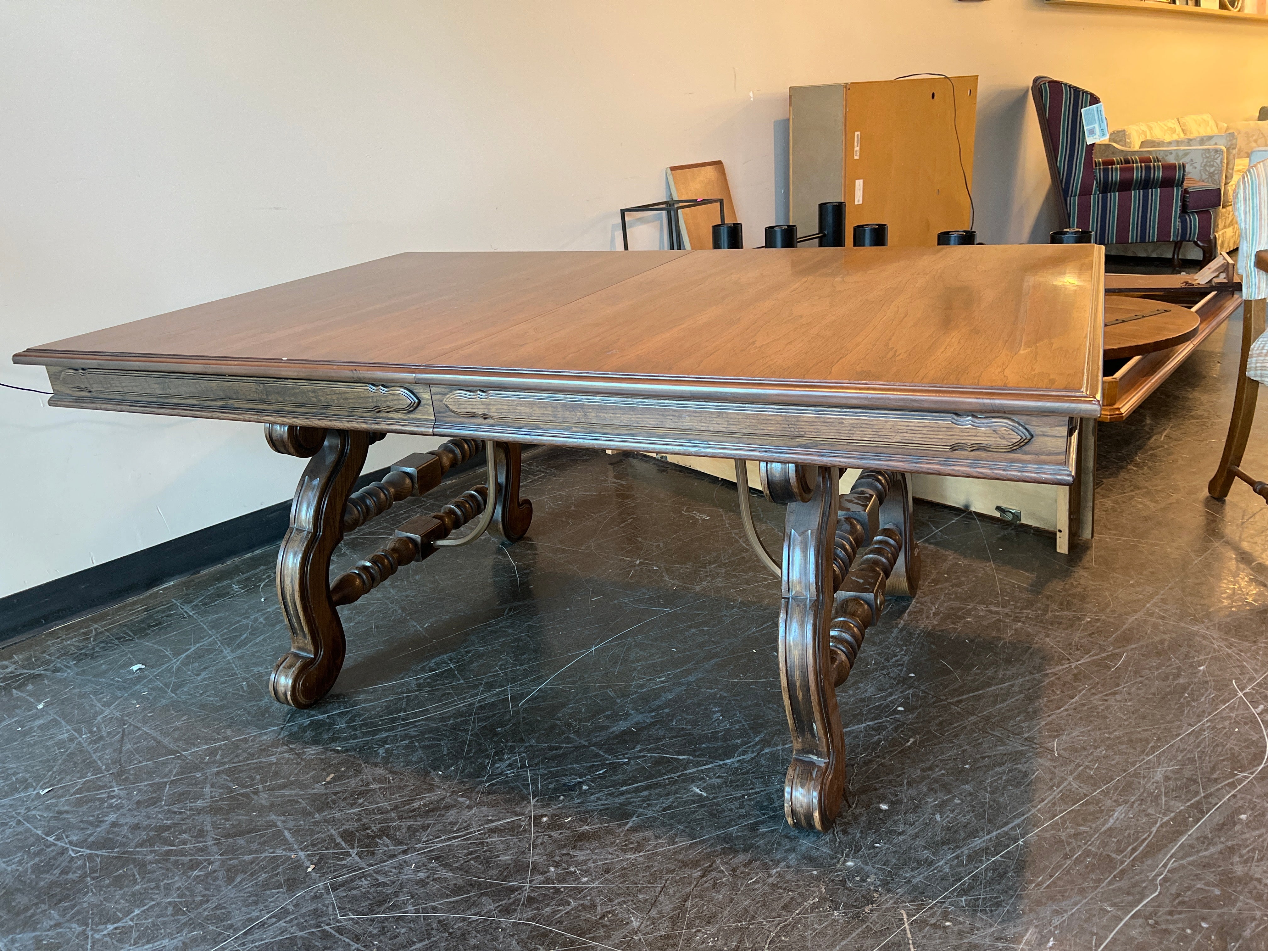 Antique Oak Dining Table with Hand Craved Base & 2 leaves