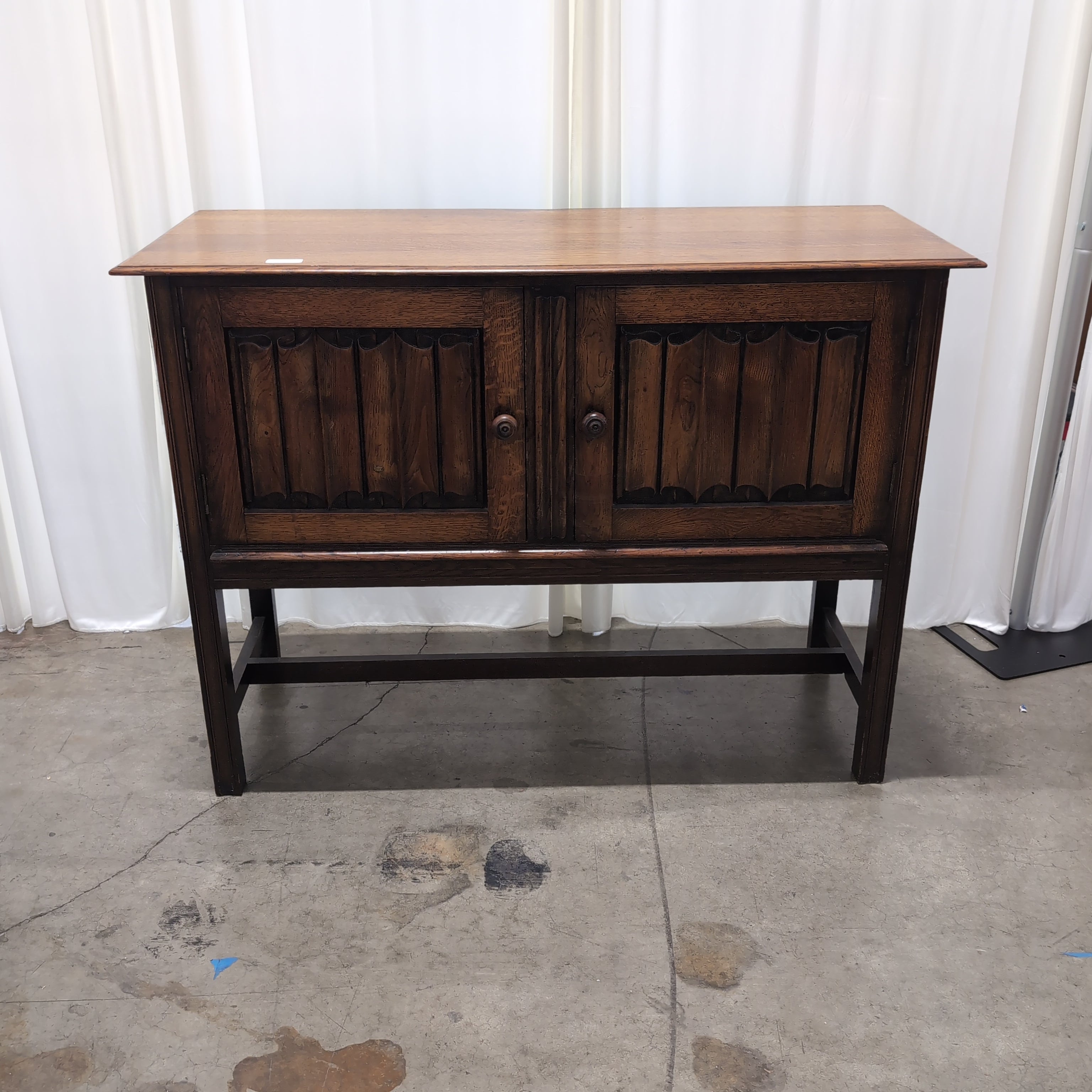 Harrison Gibson Ltd Traditional Dark Wood Two-Door Buffet