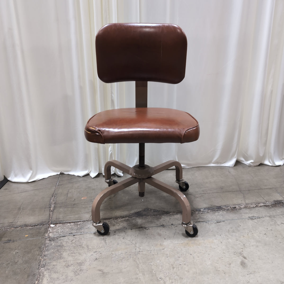 Brown Mid-Century Style Swivel Desk Chair with Casters