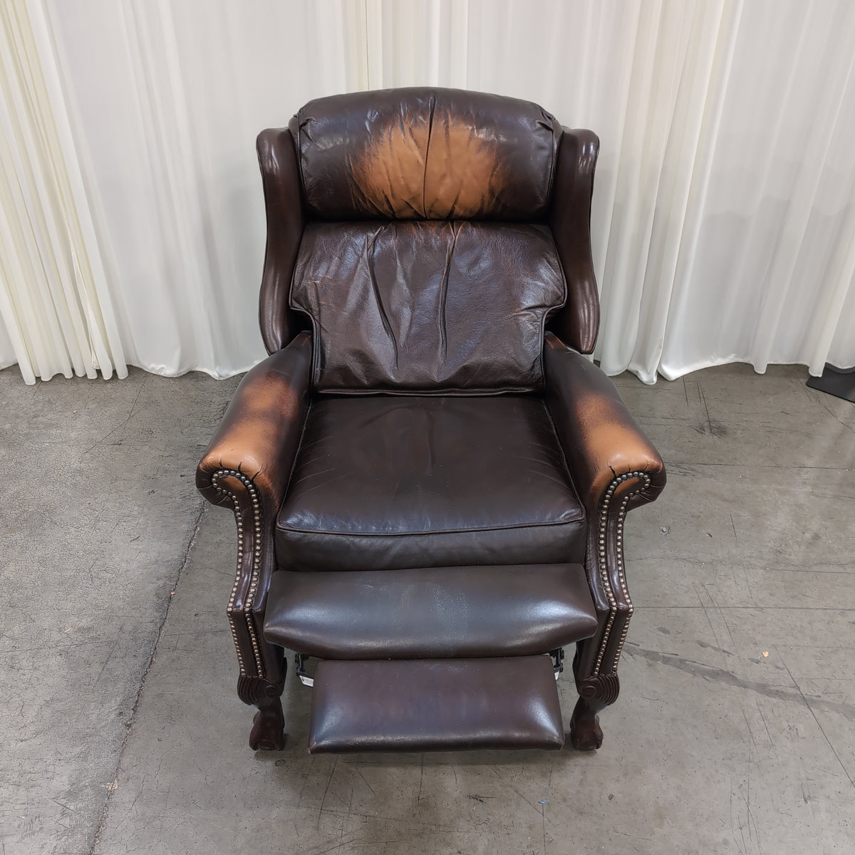 Unknown Dark Brown Furniture Item