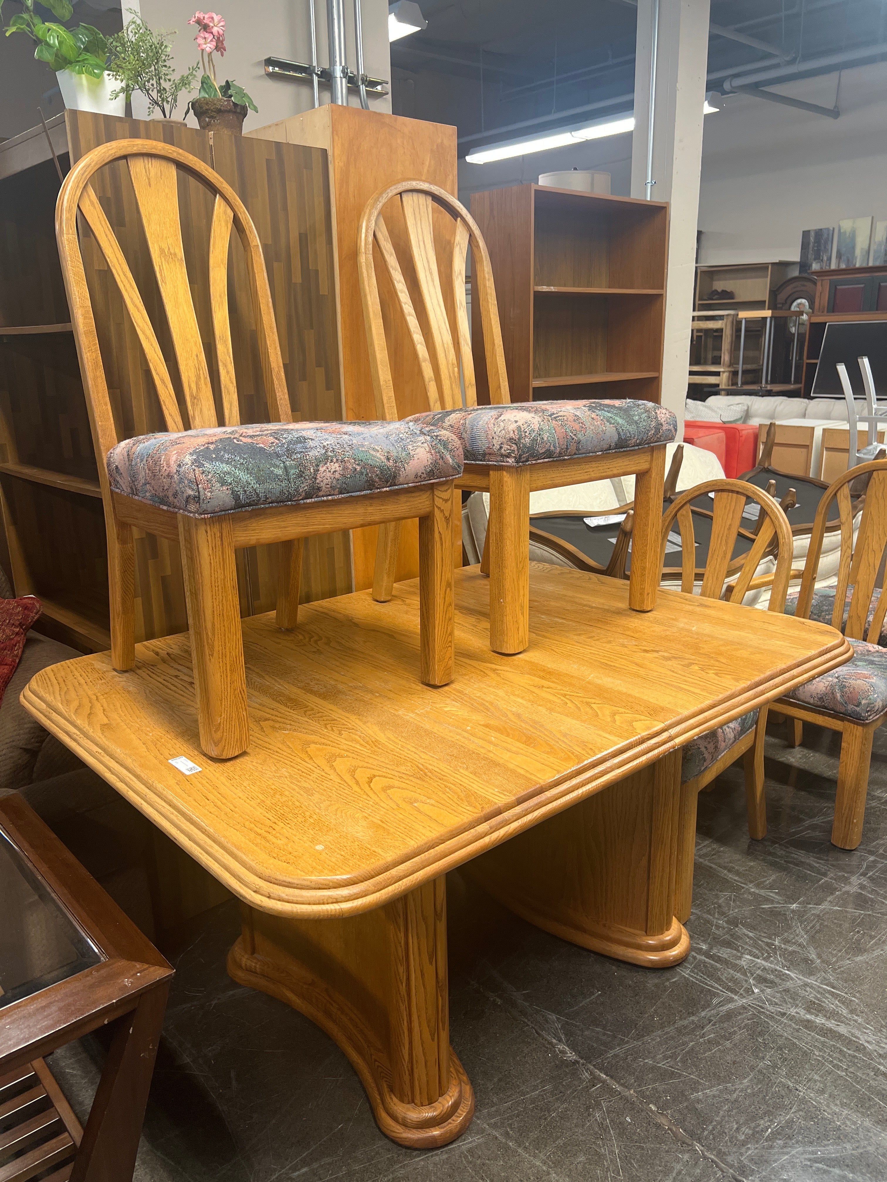 Oak Table with 8 Chairs