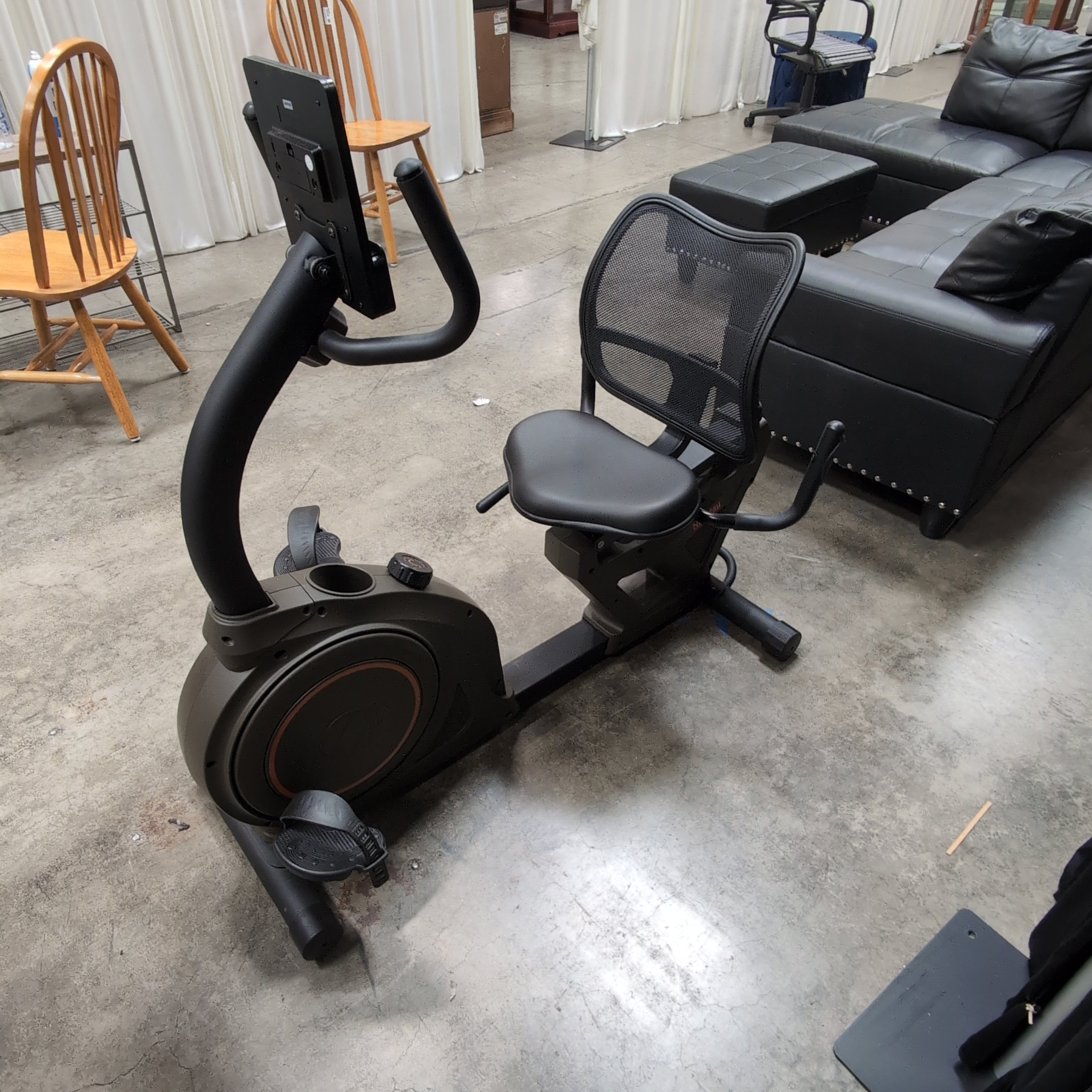 Niceday Olive Green Recumbent Bike with Mesh Backrest