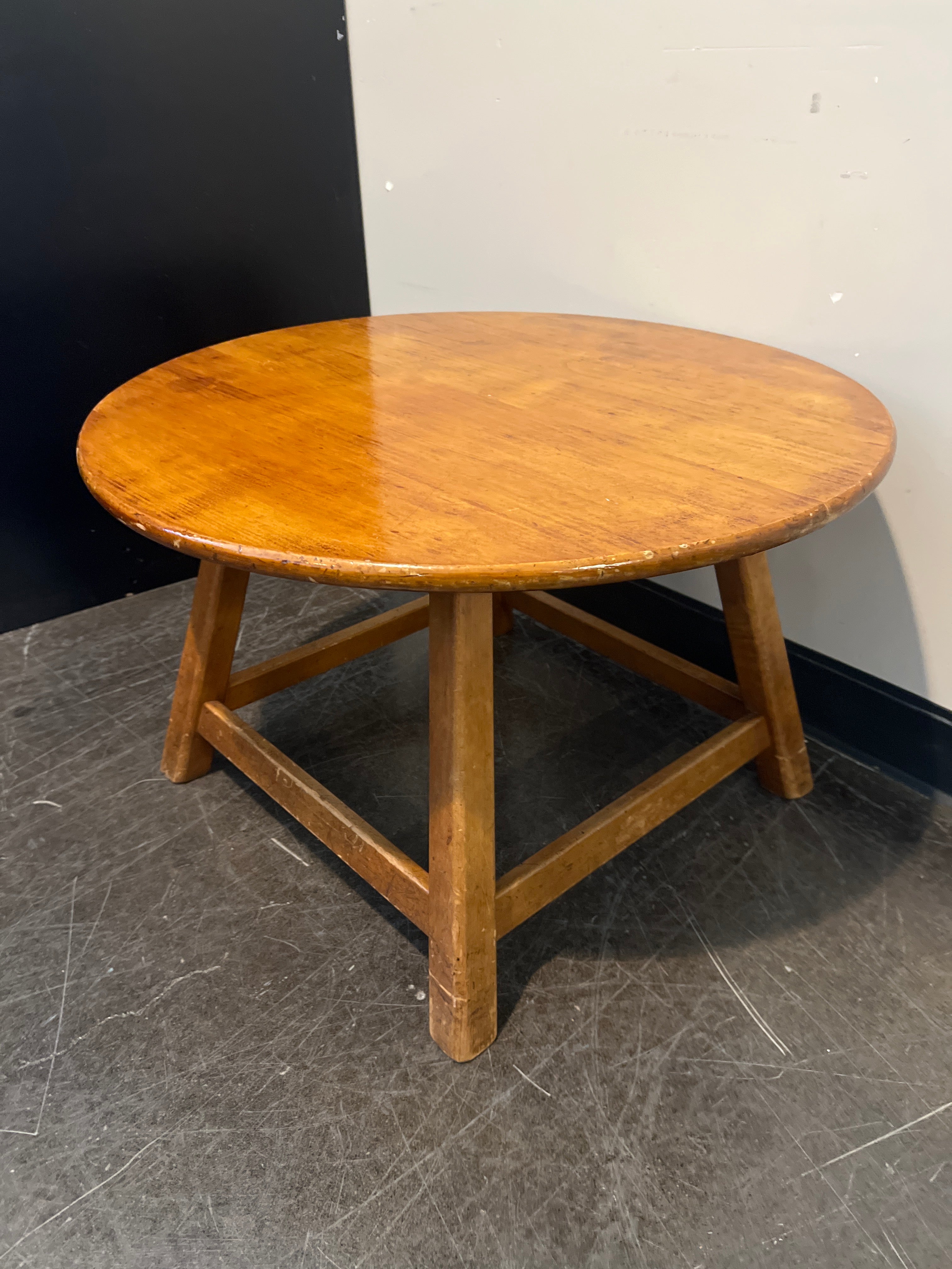Vintage Northwest Chair Co. Round Wood Side Table – Tacoma Made