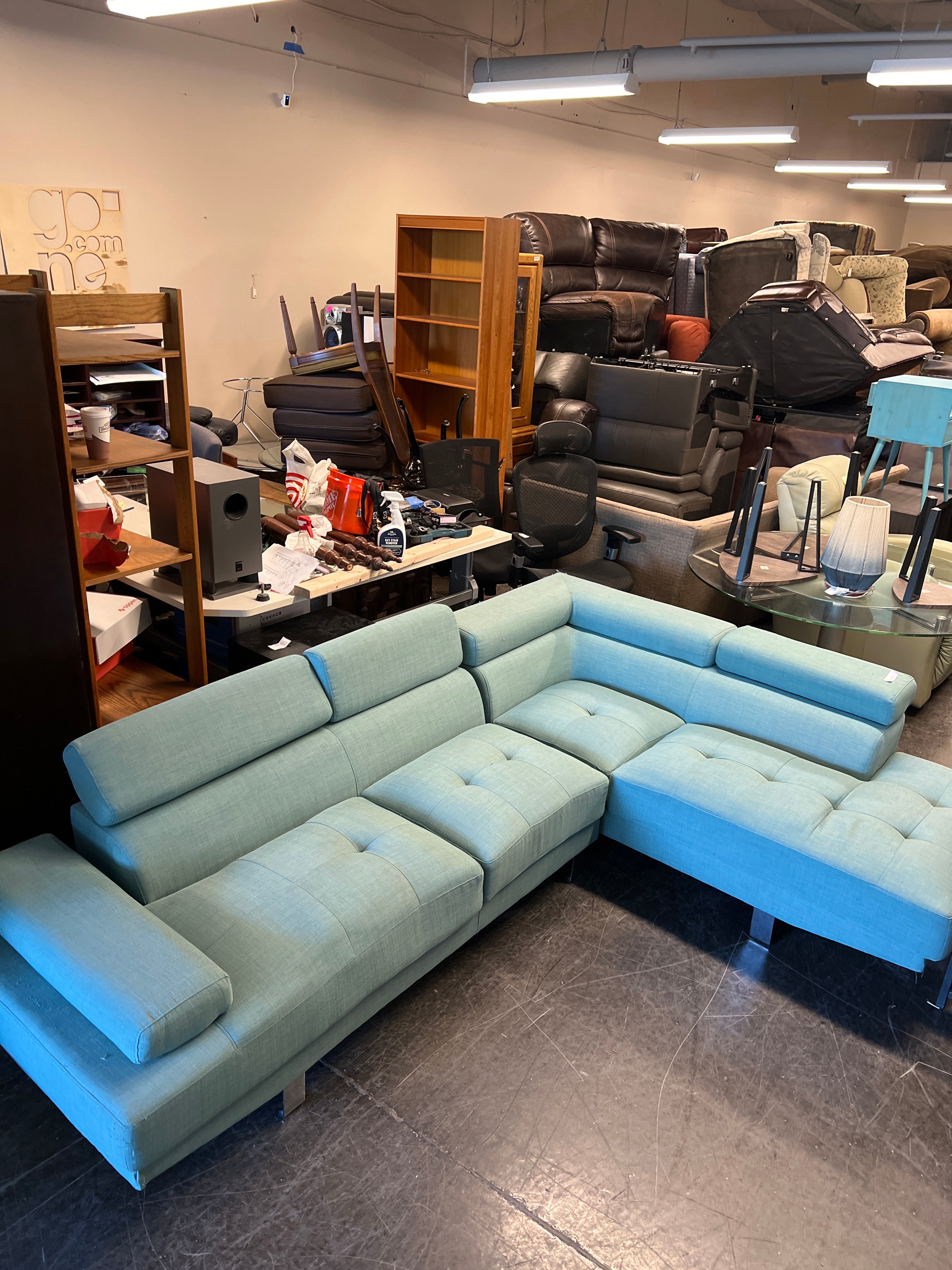 Modern Aqua Tufted Sectional Sofa with Adjustable Headrests