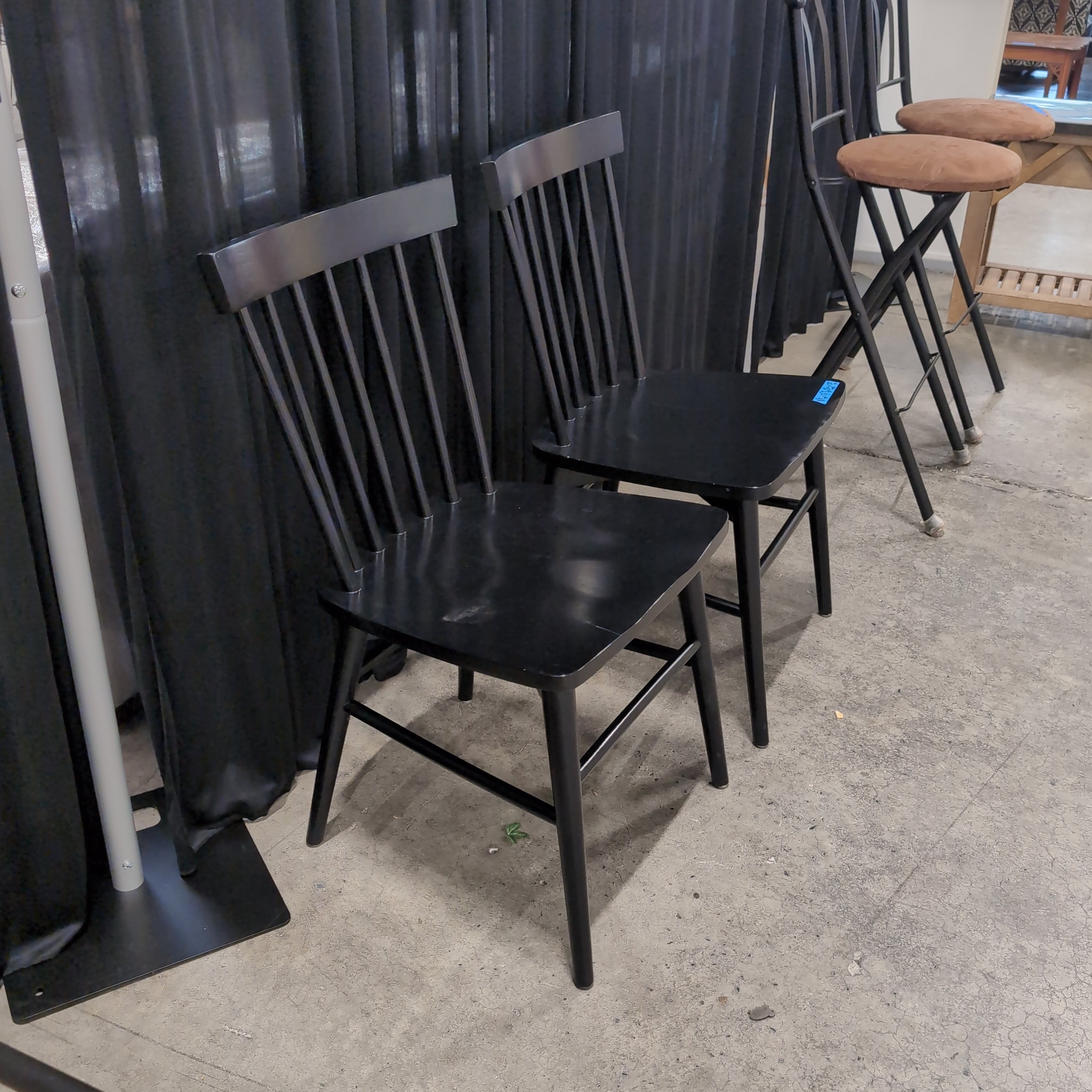 Pair Classic Black Windsor Style Dining Chair