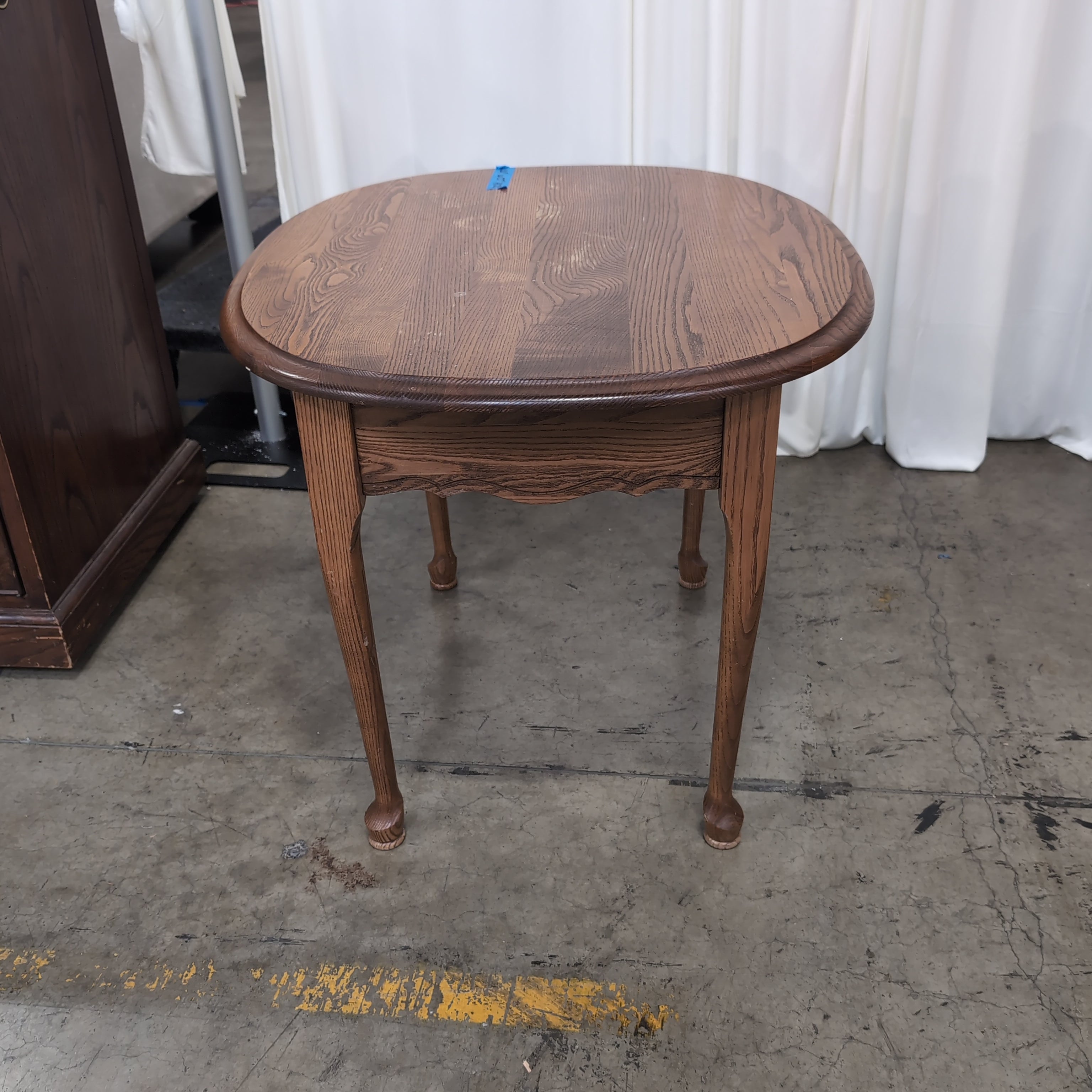 Traditional Oval Wood End Table with Drawer