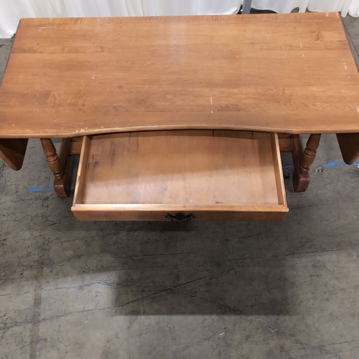 Traditional Medium Brown Wood Coffee Table with Drop Leaves