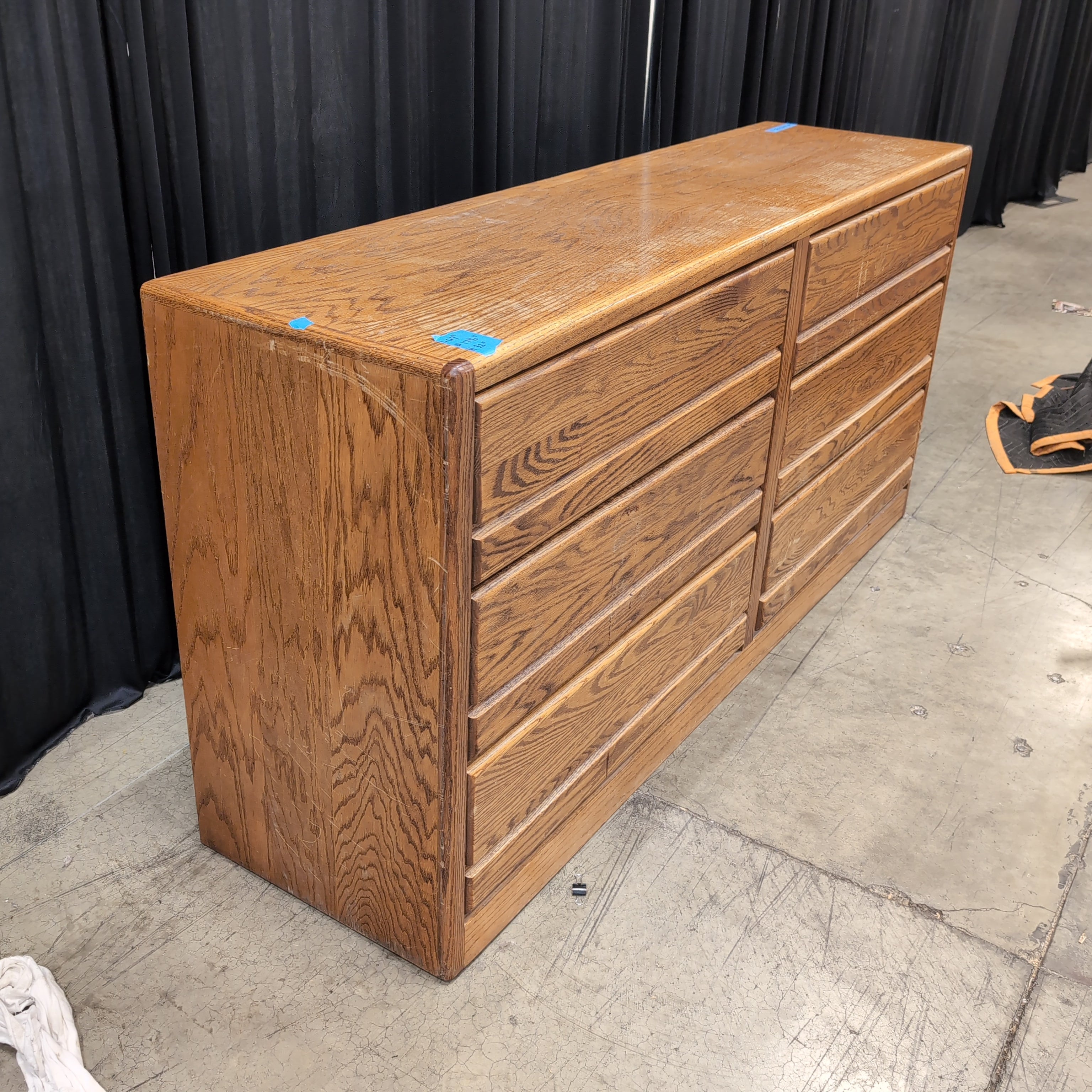 Light Brown Oak Grain Six-Drawer Dresser