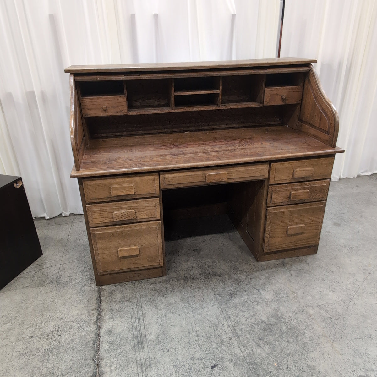 Traditional Oak Roll-Top Desk with Cubby Storage