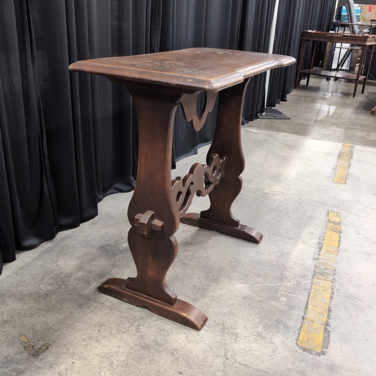 Traditional Carved Scrollwork Console Table in Dark Wood
