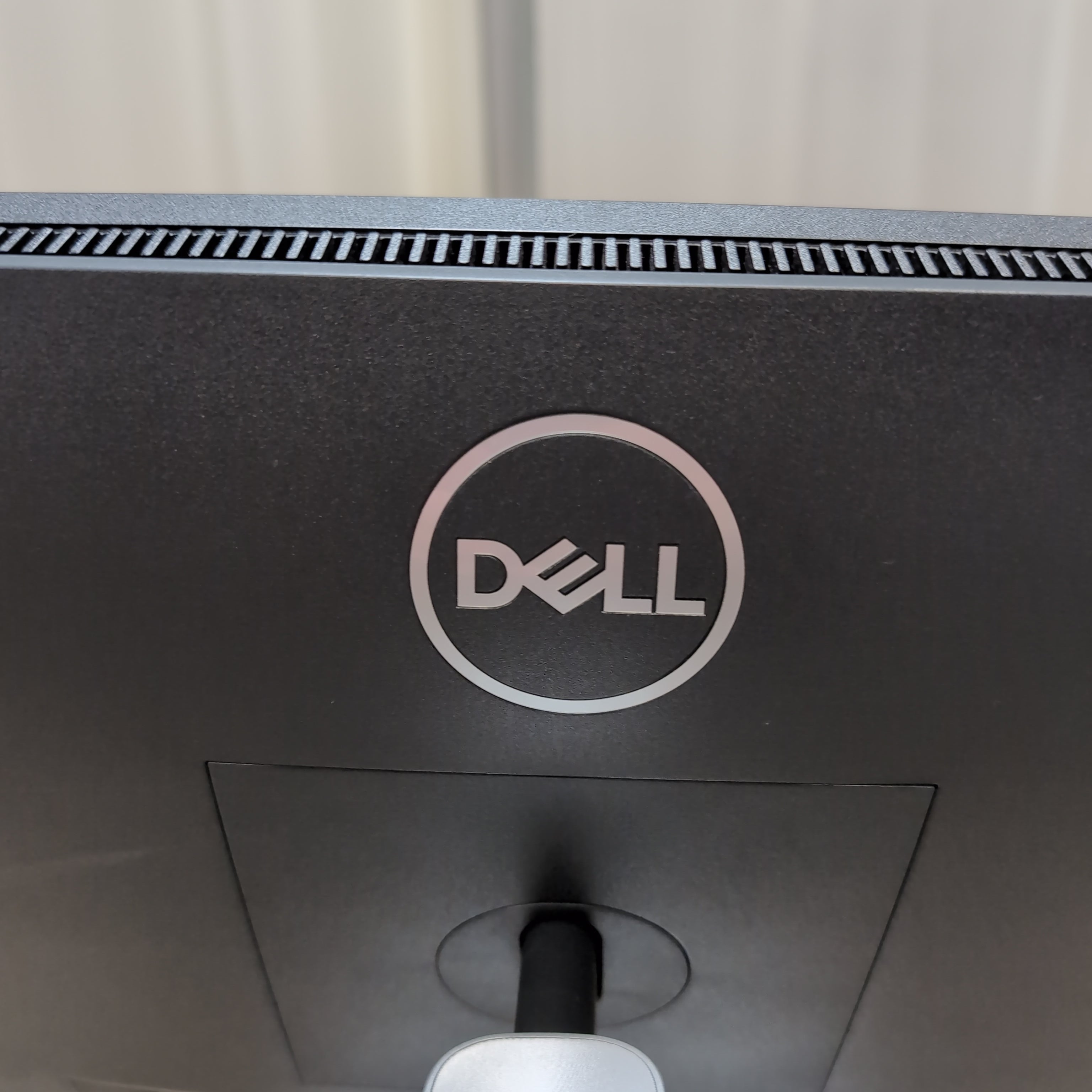 DELL P2222H Flat Panel Monitor