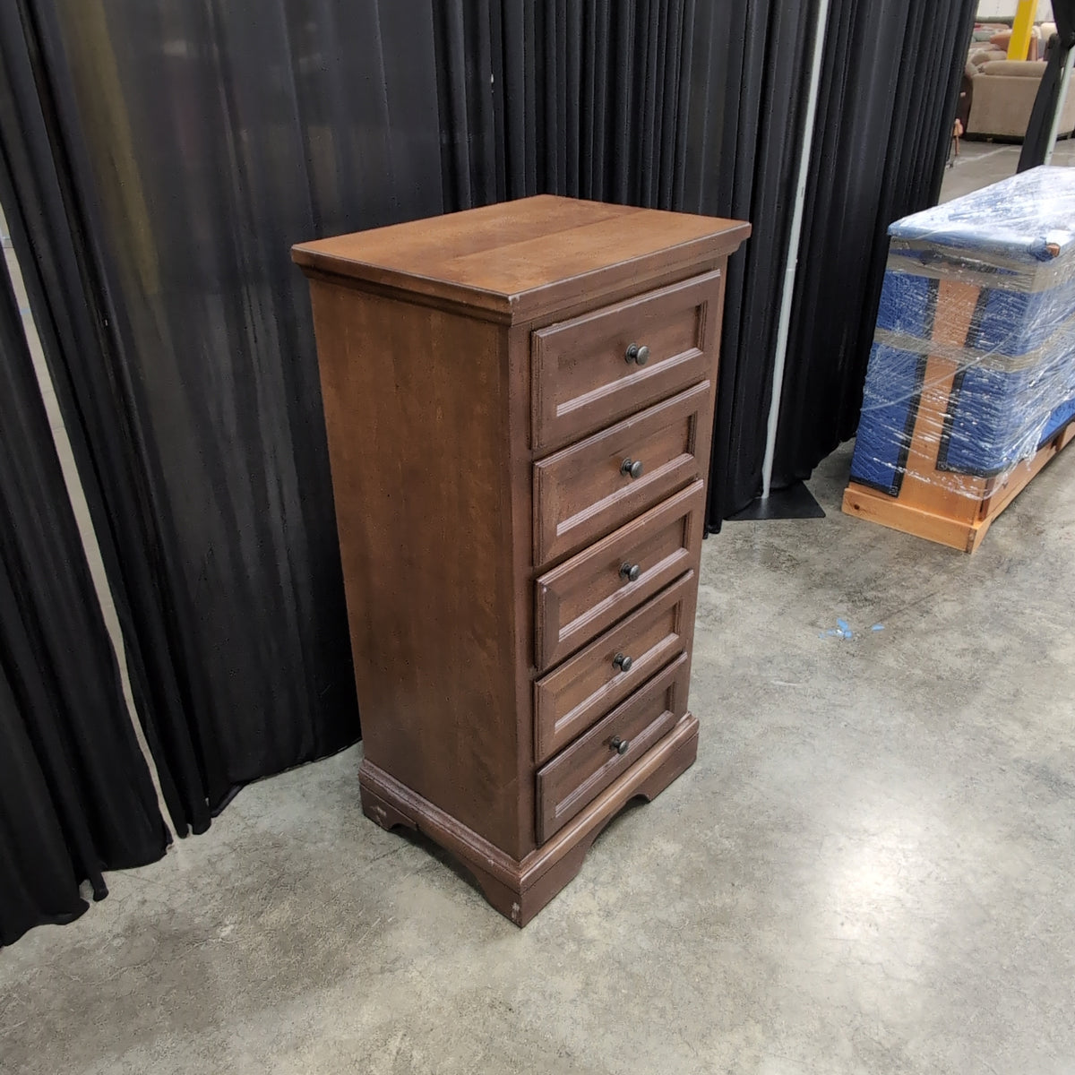 Universal Broadmoore Furniture Traditional Dark Wood Five-Drawer Nightstand