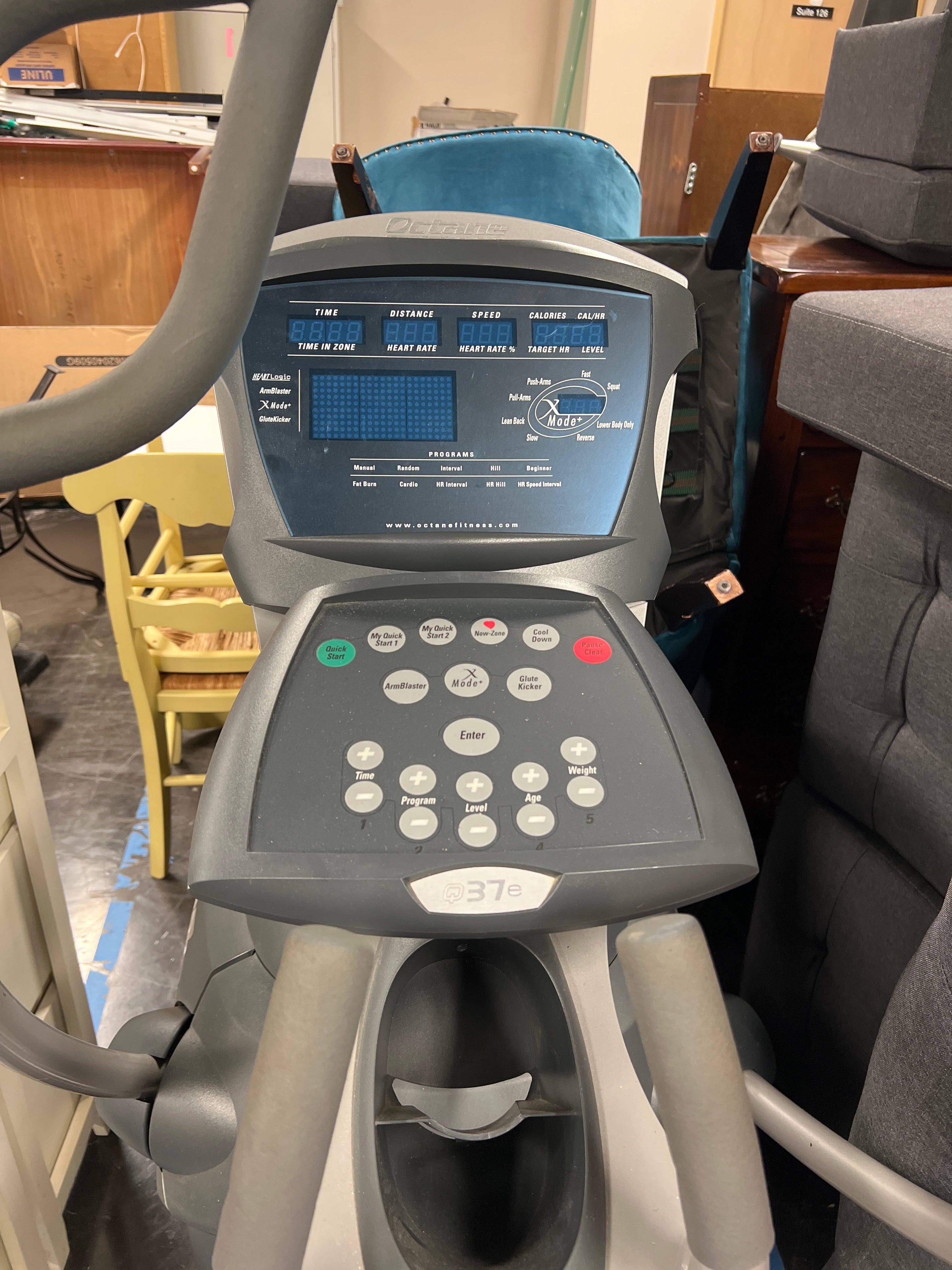 Octane Fitness Elliptical Machine