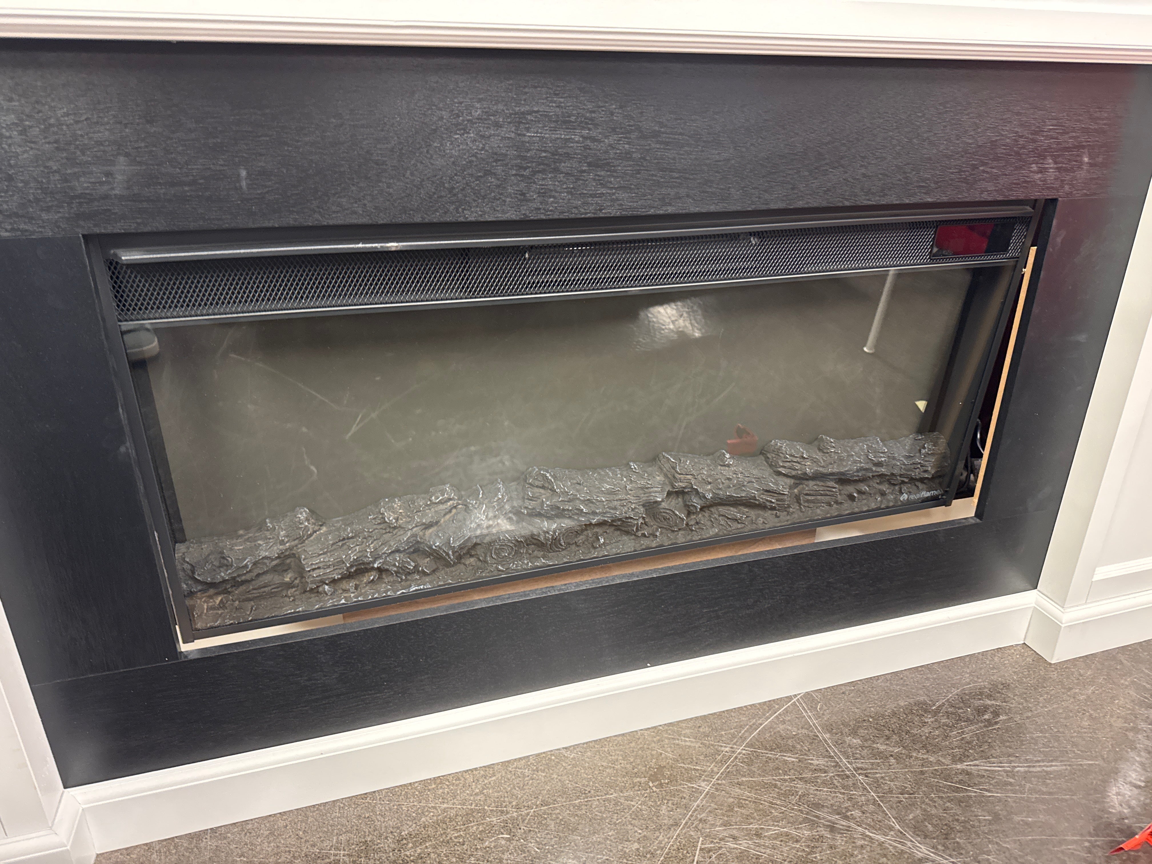 Electric Fire Place with White Mantle