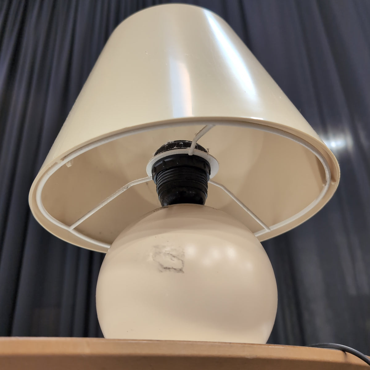Cream Mushroom Style Ceramic Table Lamp