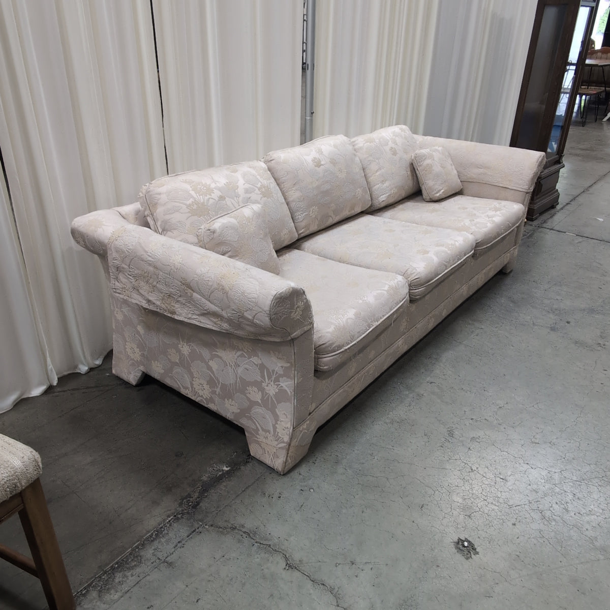 Traditional Beige Floral Upholstered Couch