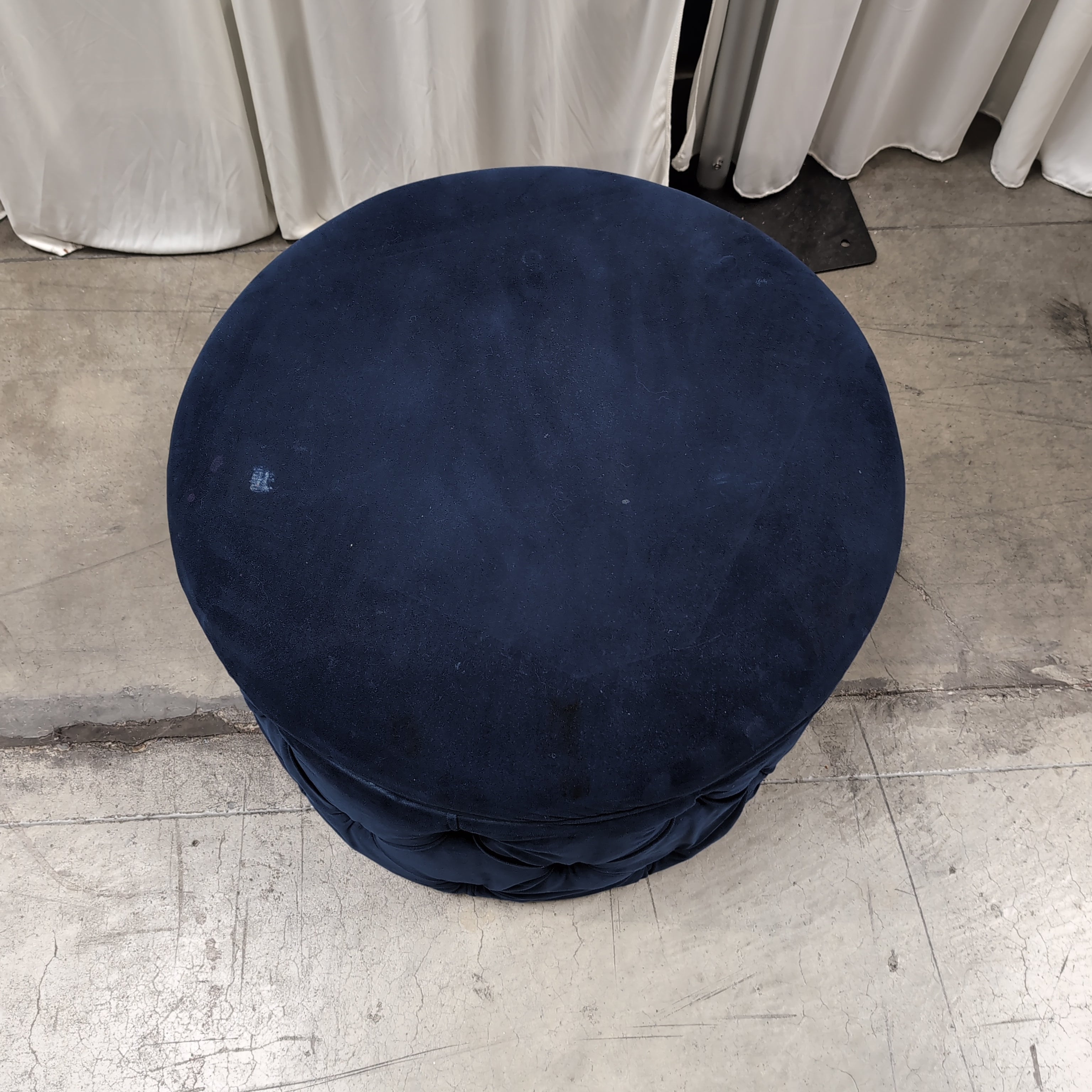 Round Navy Blue Tufted Ottoman in Velvet Fabric