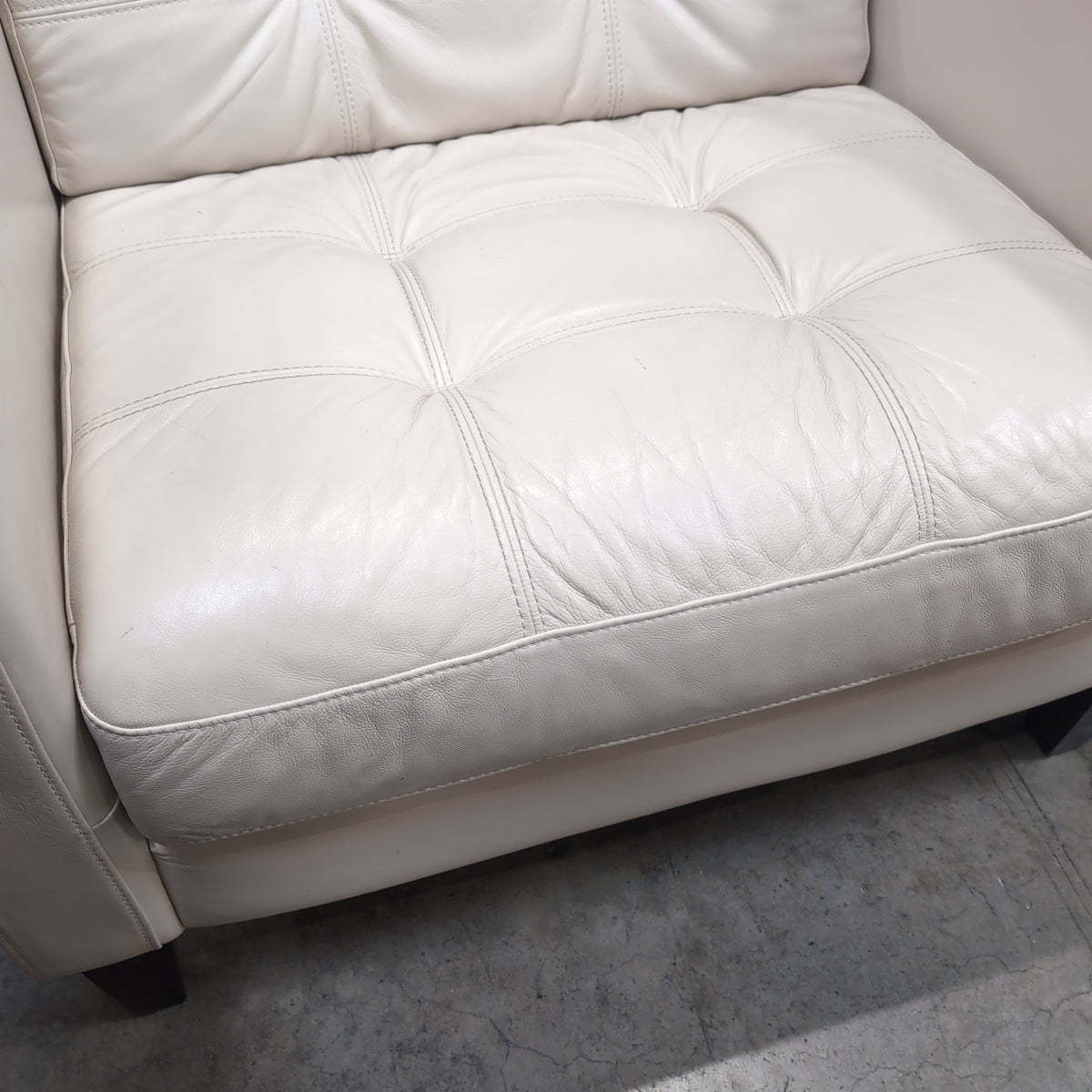 Cream Tufted Armchair in Leather