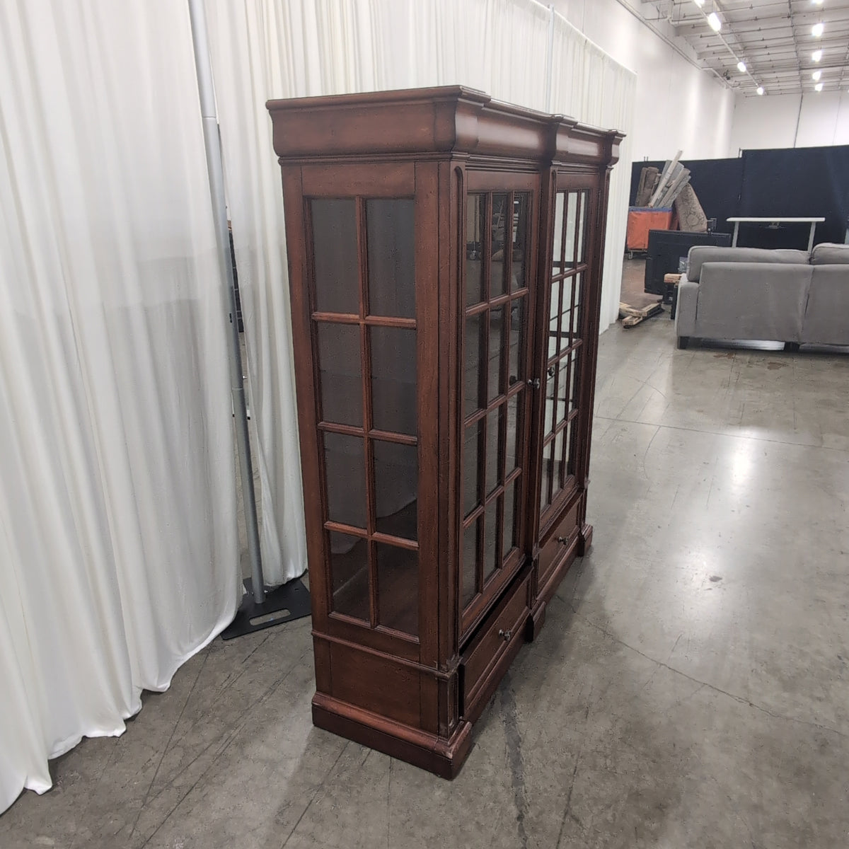 Traditional Dark Wood China Cabinet with Glass Doors