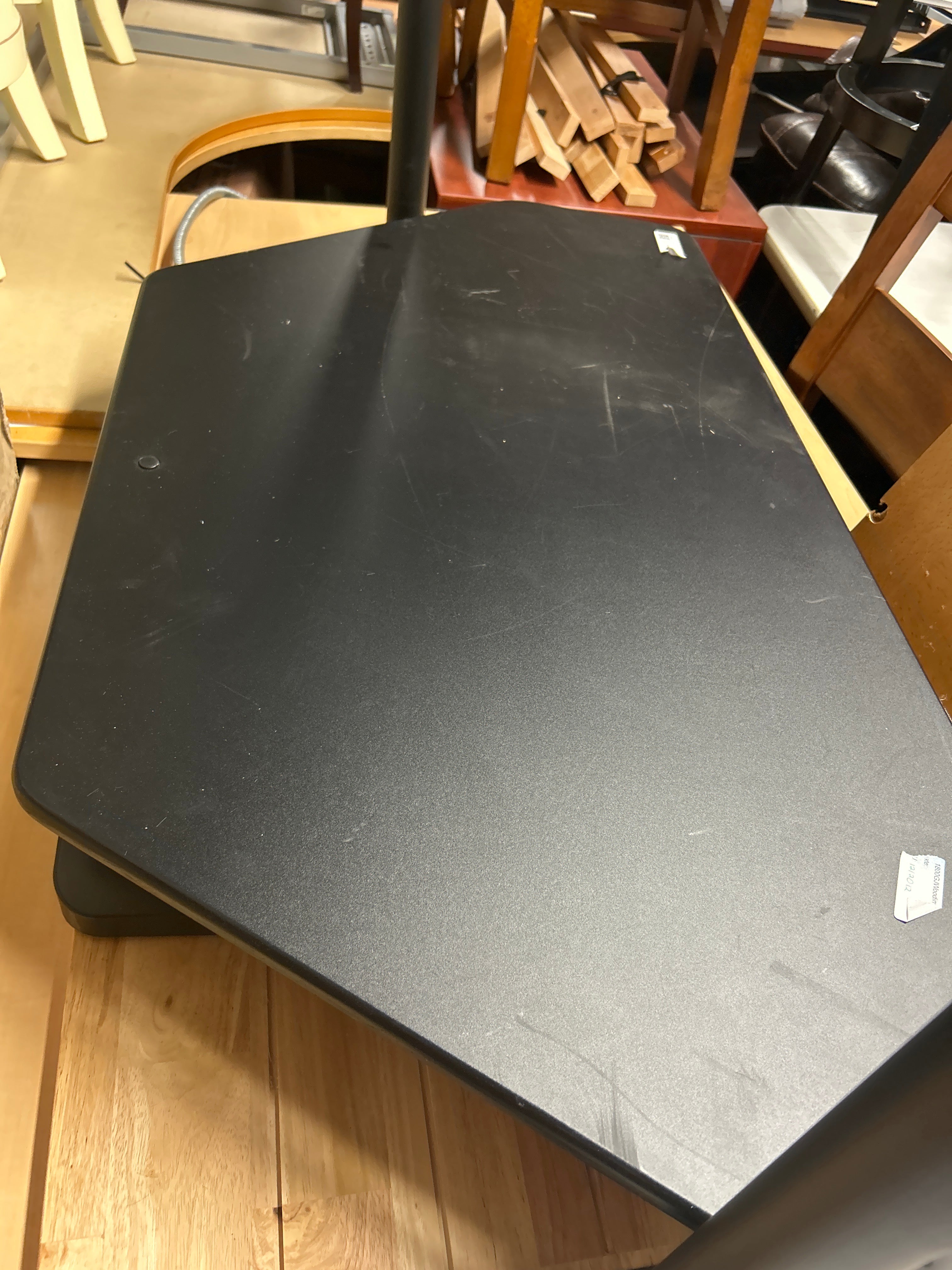 Desk riser