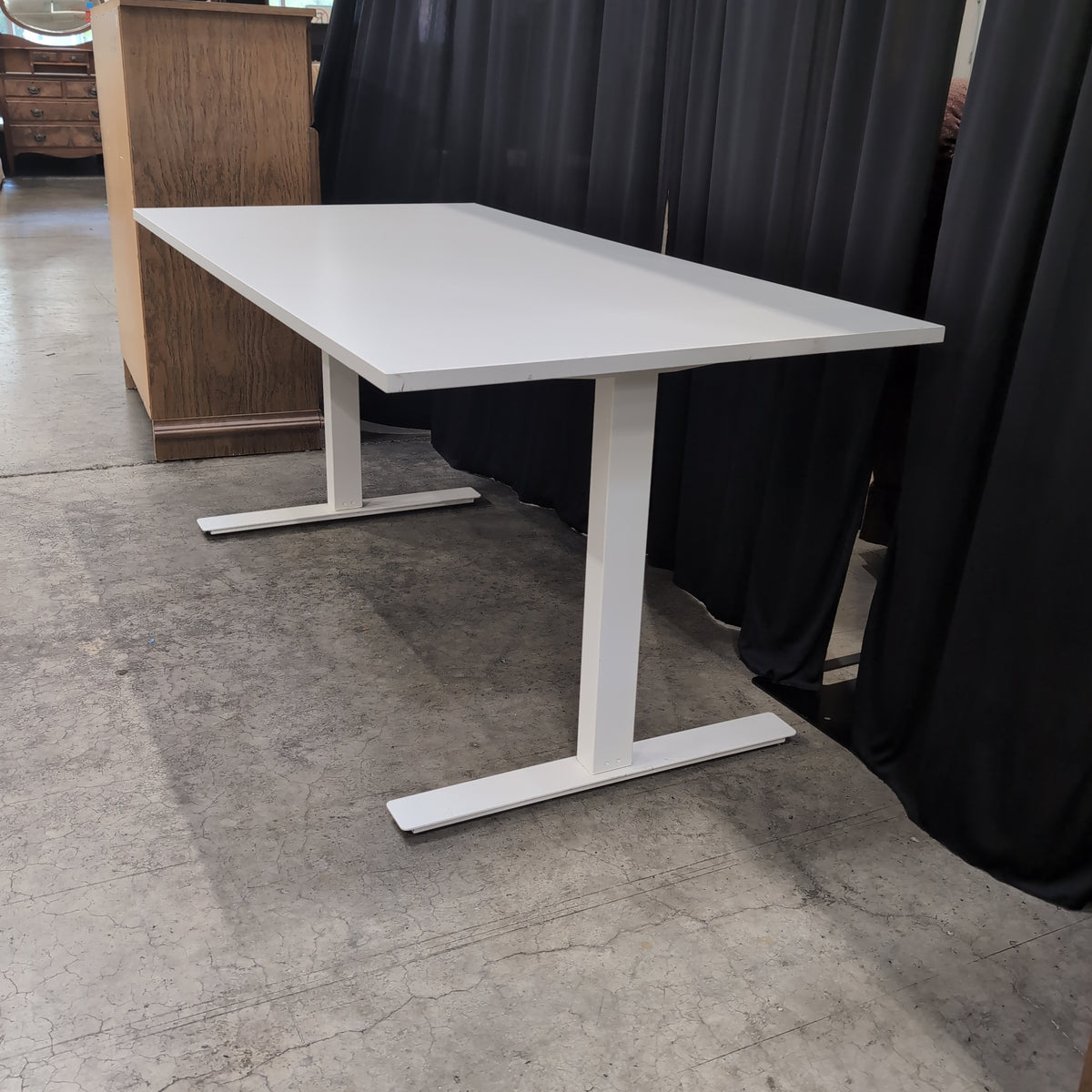 White Laminate Top Office Desk with Metal Legs