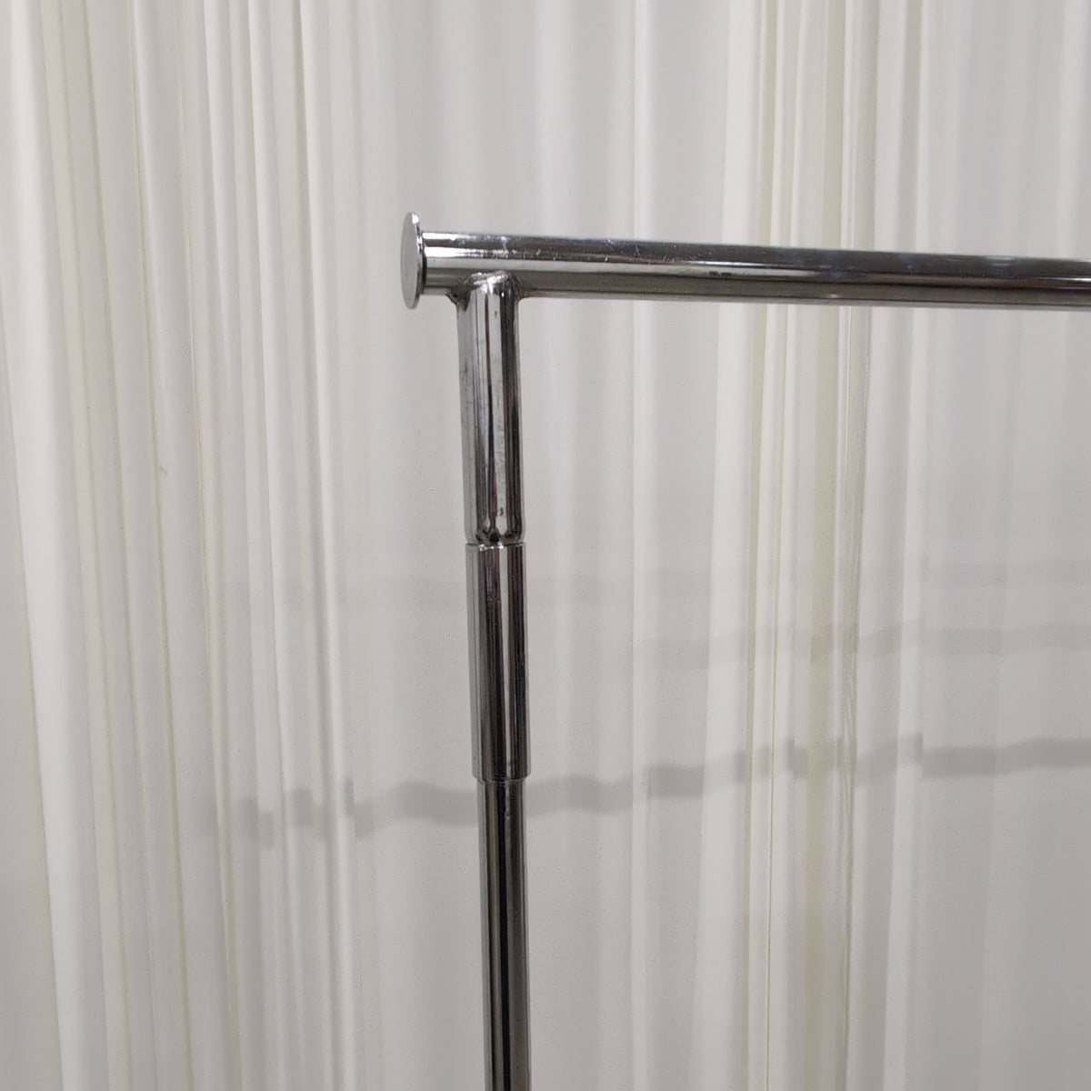 Chrome Plated Metal Clothing Rack with Casters