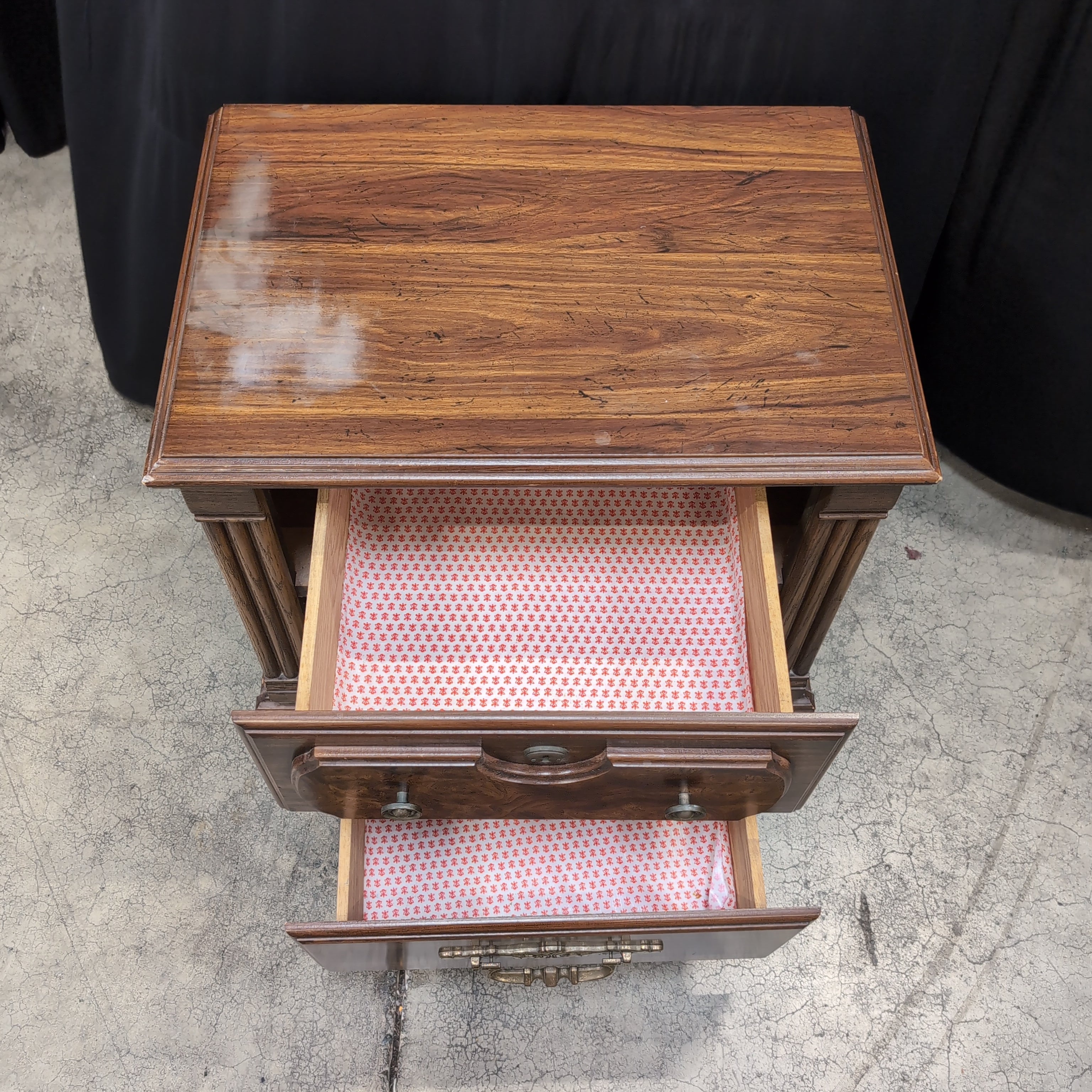 Traditional Dark Wood Two-Drawer Nightstand with Ornate Hardware