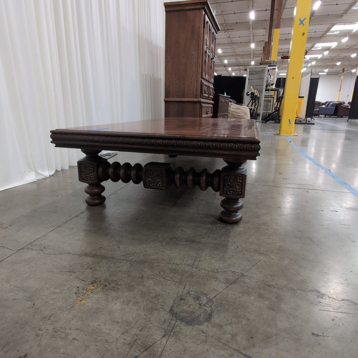 Lane Furniture Rectangular Dark Wood Coffee Table with Starburst Veneer