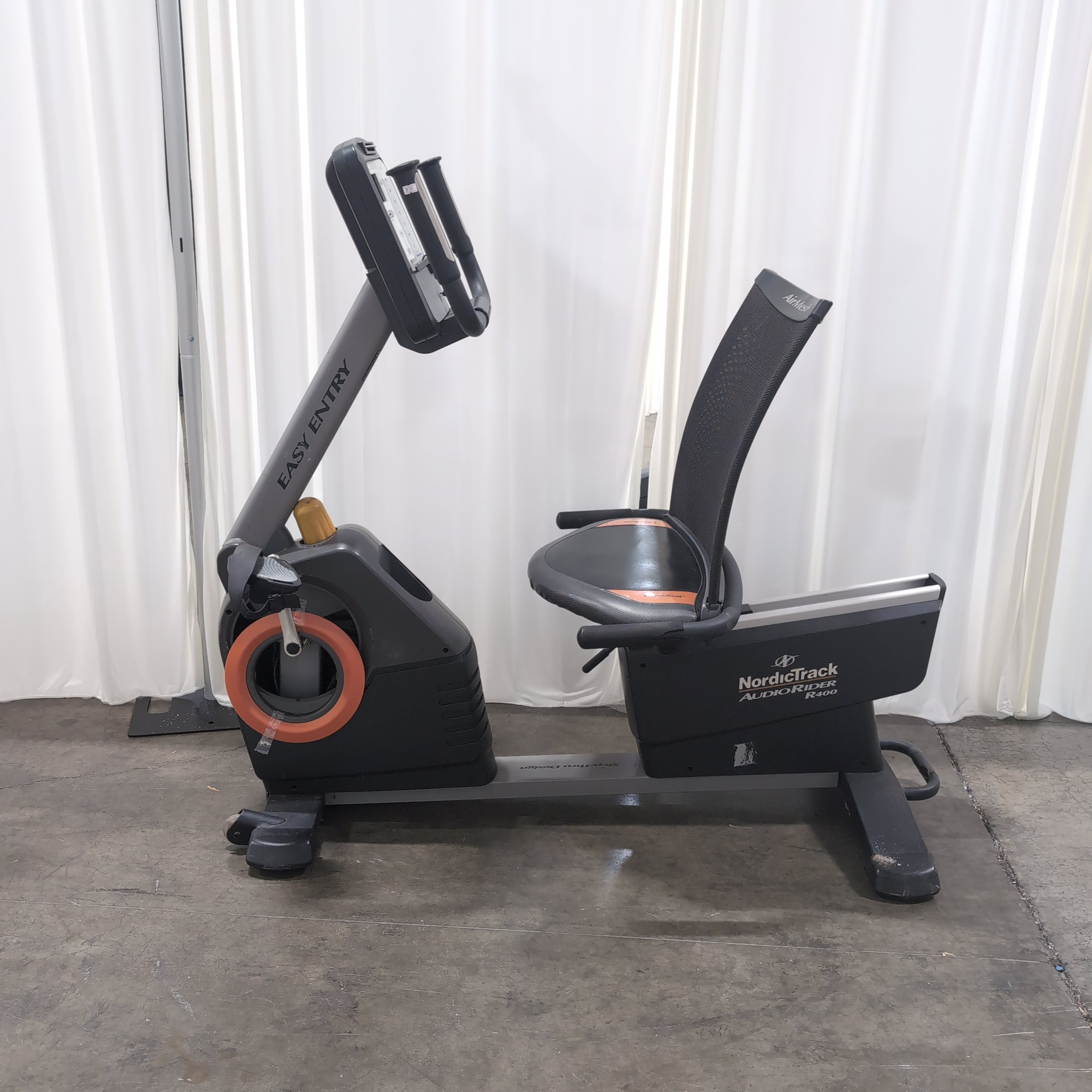 NordicTrack Dark Gray Recumbent Exercise Bike