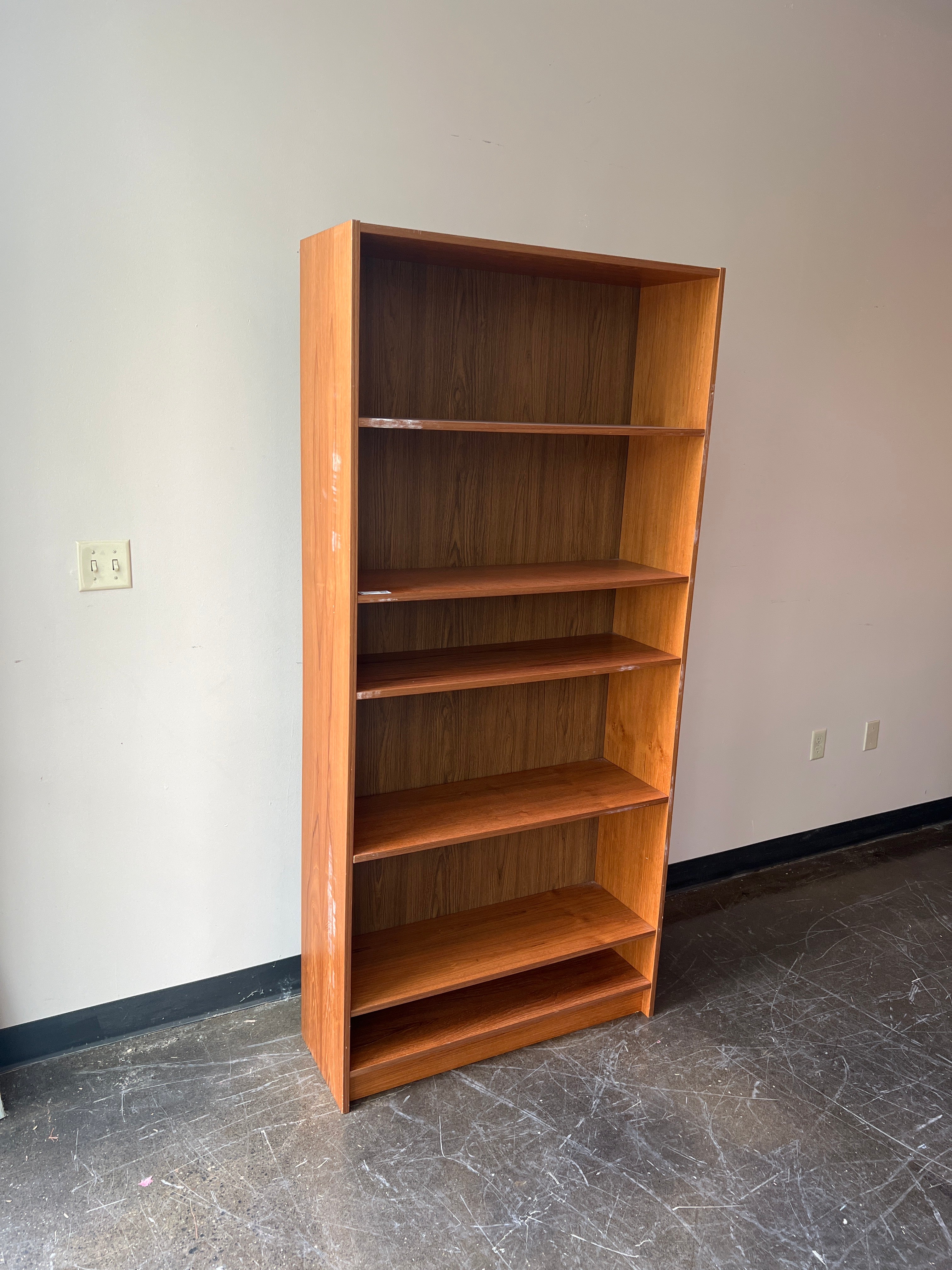 Tall Maple Bookcase, Six Shelves