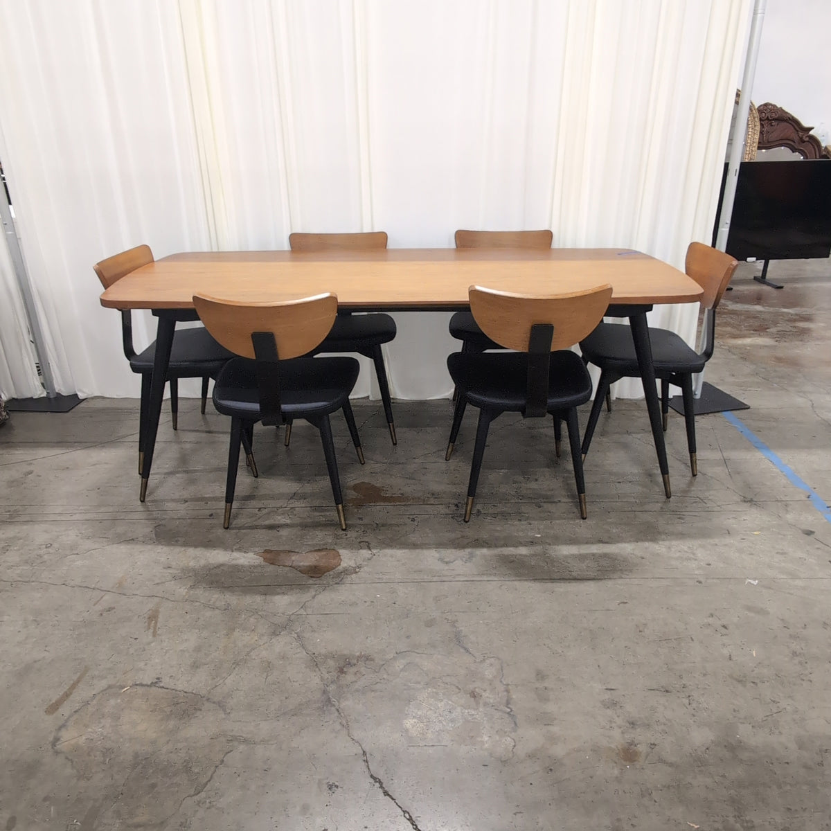 Warm Wood Rectangular Dining Table with Tapered Legs