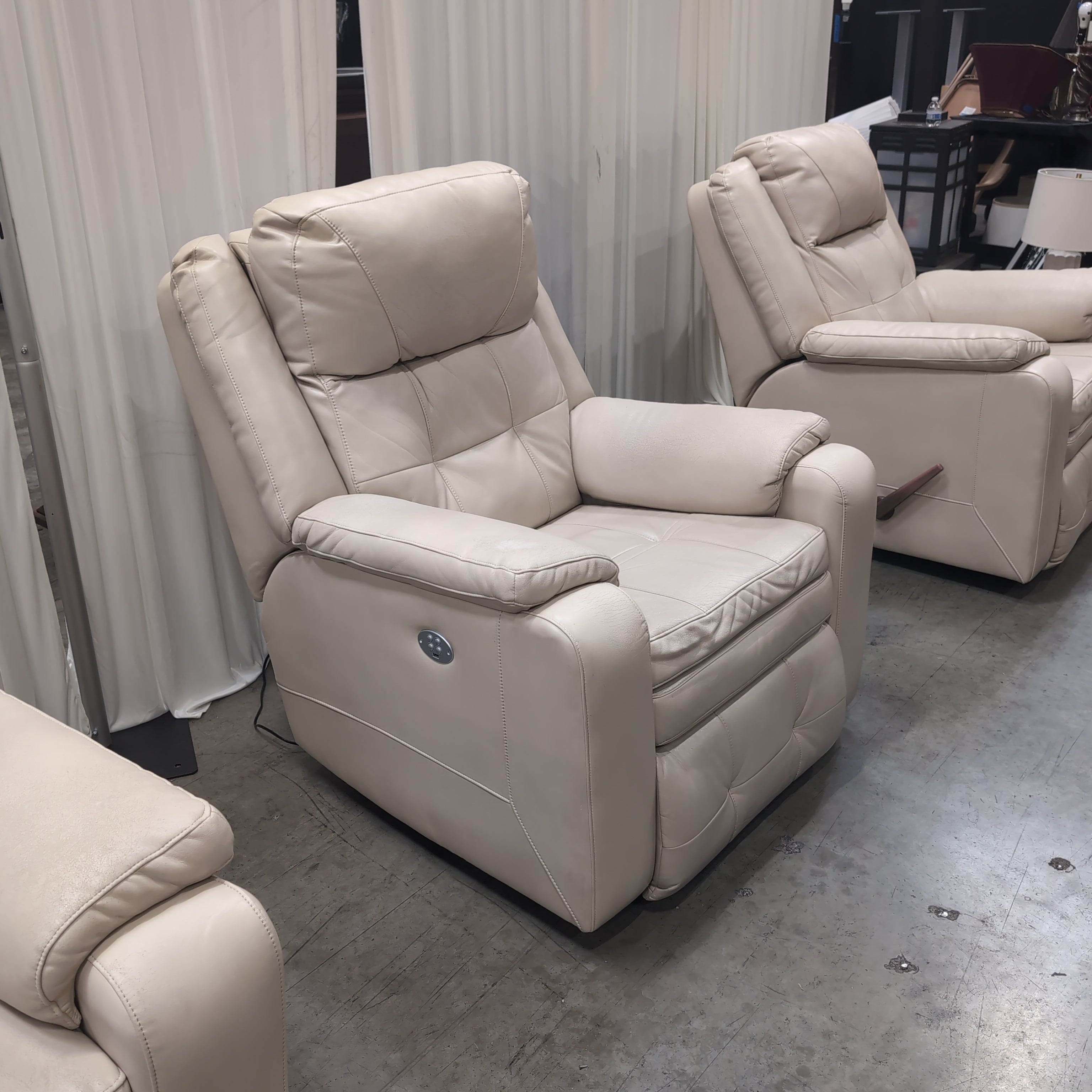 Light Beige Power Recliner with Tufted Cushions