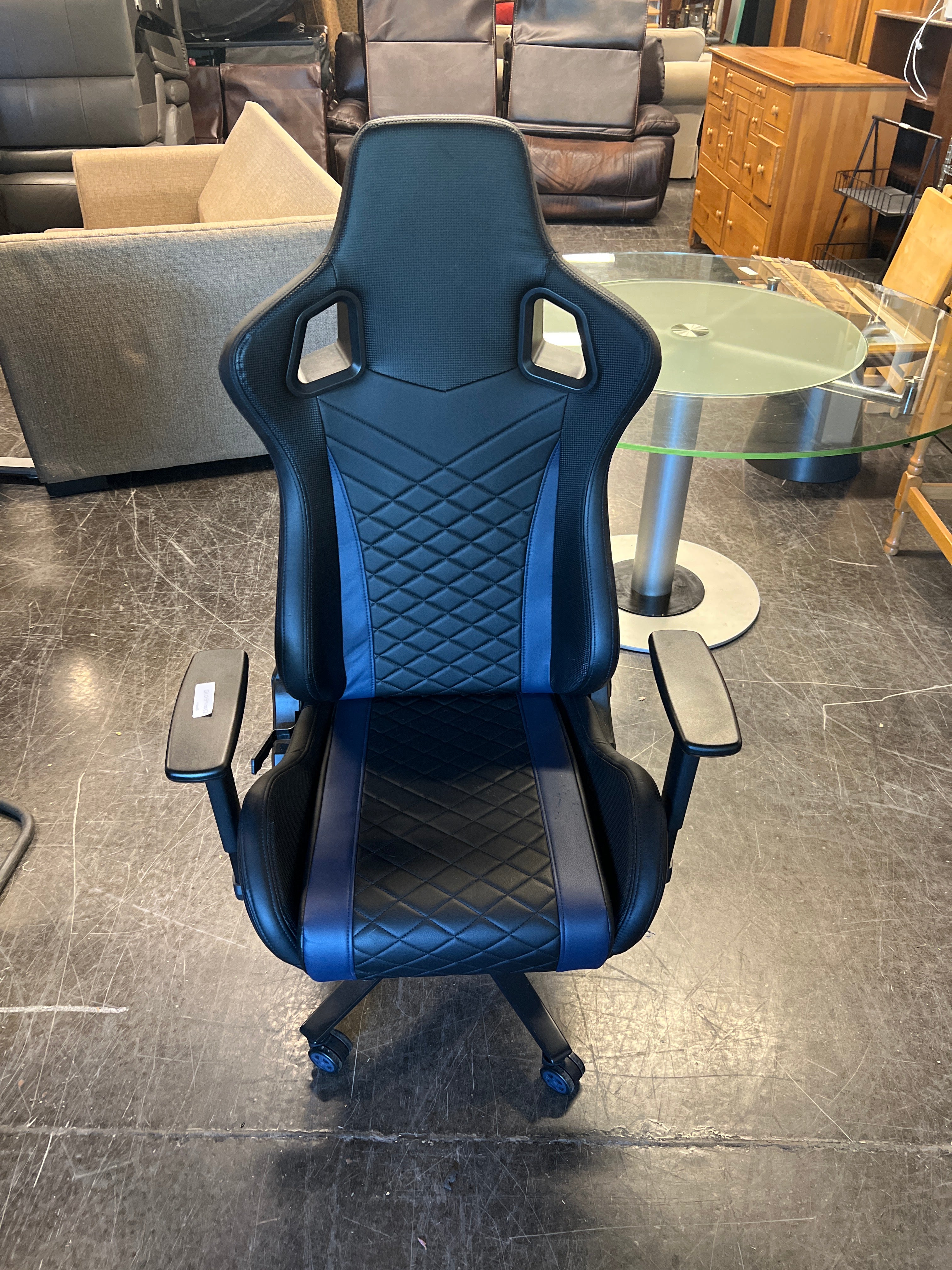 Gaming Chair with Dark Blue Accents