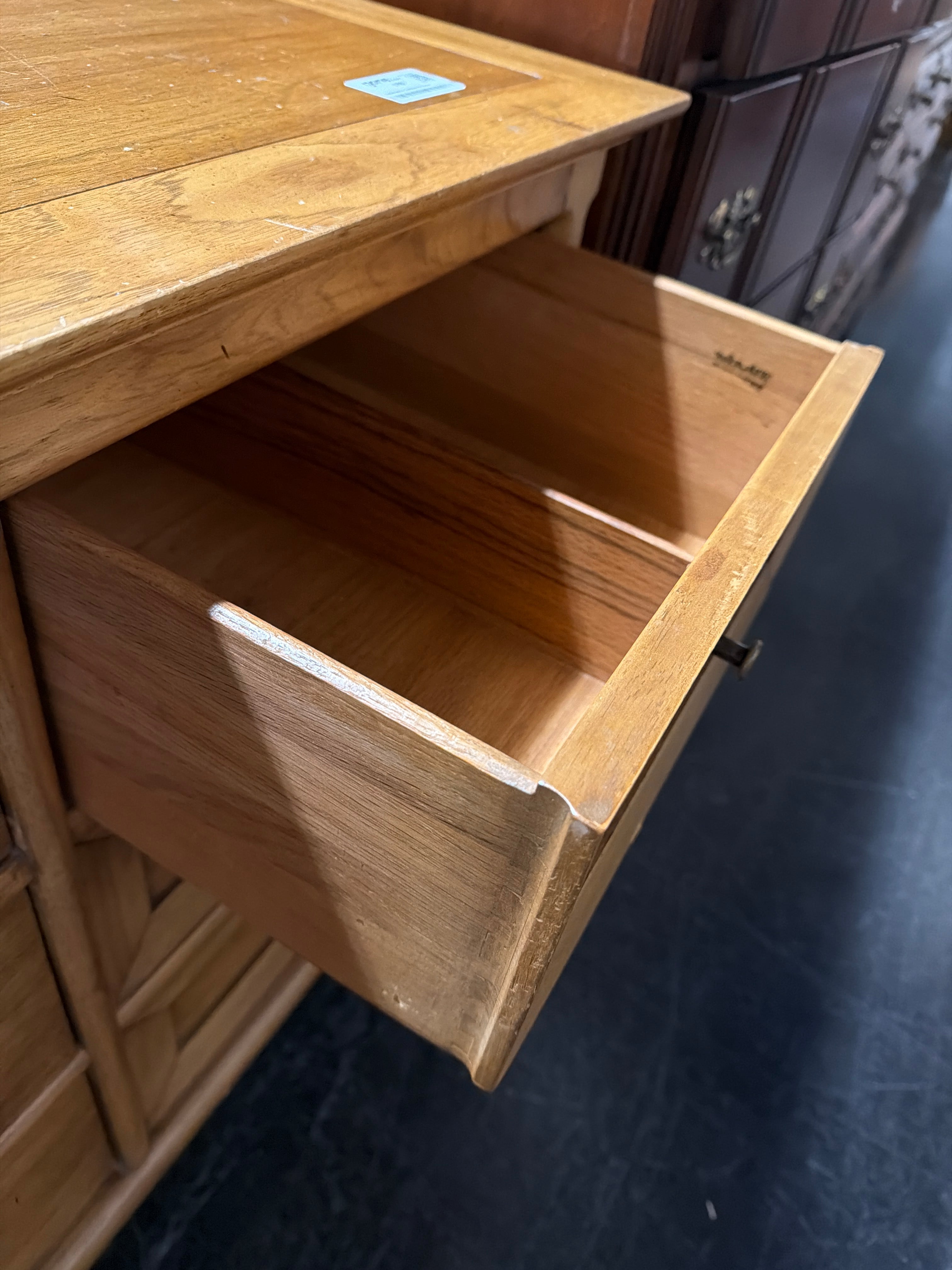 Sophisticate by TOMLINSON Six Drawer Dresser