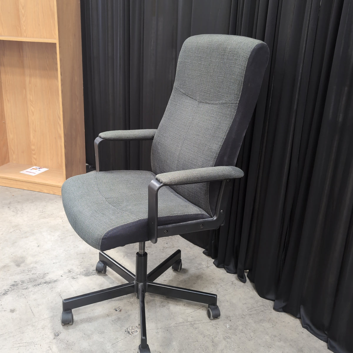 Dark Gray Fabric High-Back Office Chair