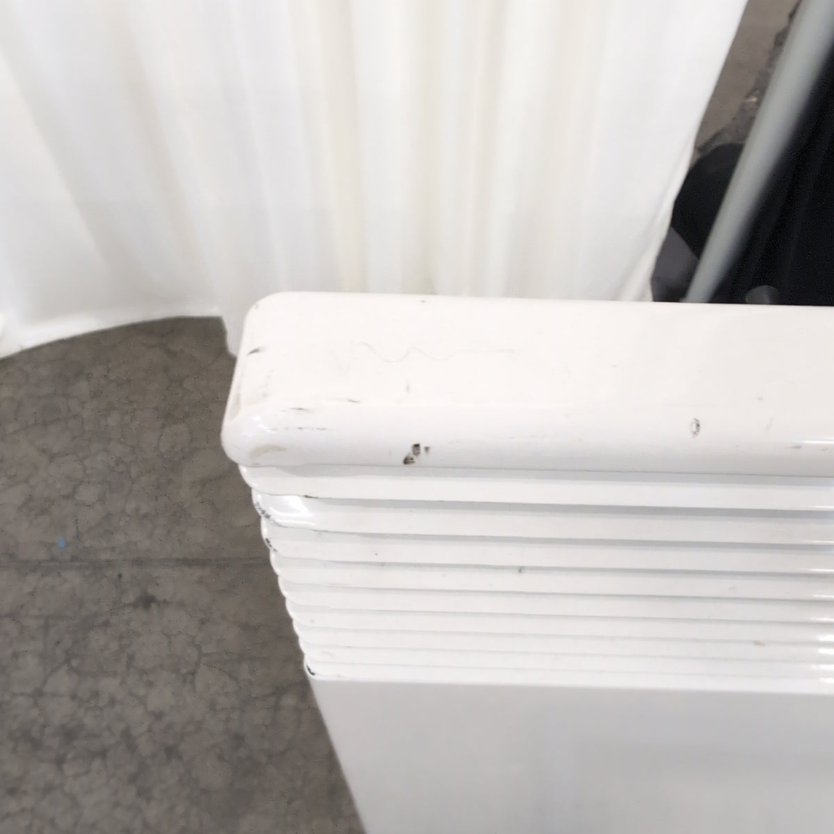 White Flat Panel Monitor with Ribbed Back