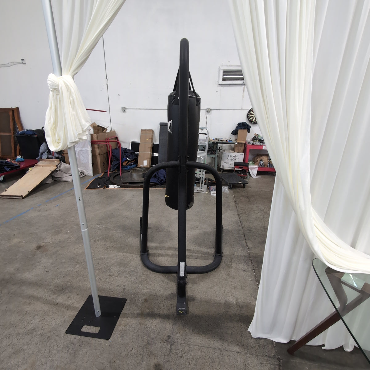 Everlast Black Punching Bag with Freestanding Frame