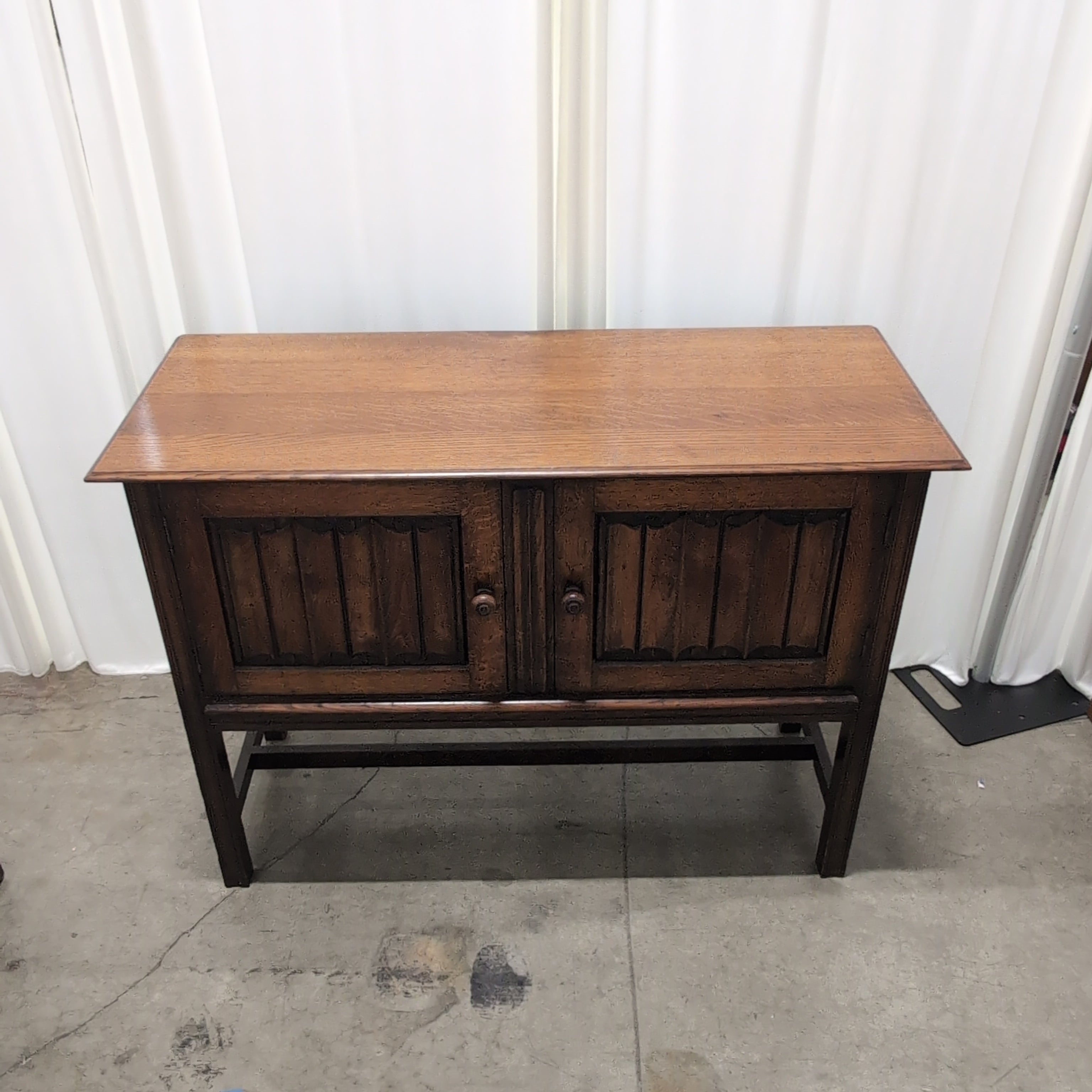 Harrison Gibson Ltd Traditional Dark Wood Two-Door Buffet