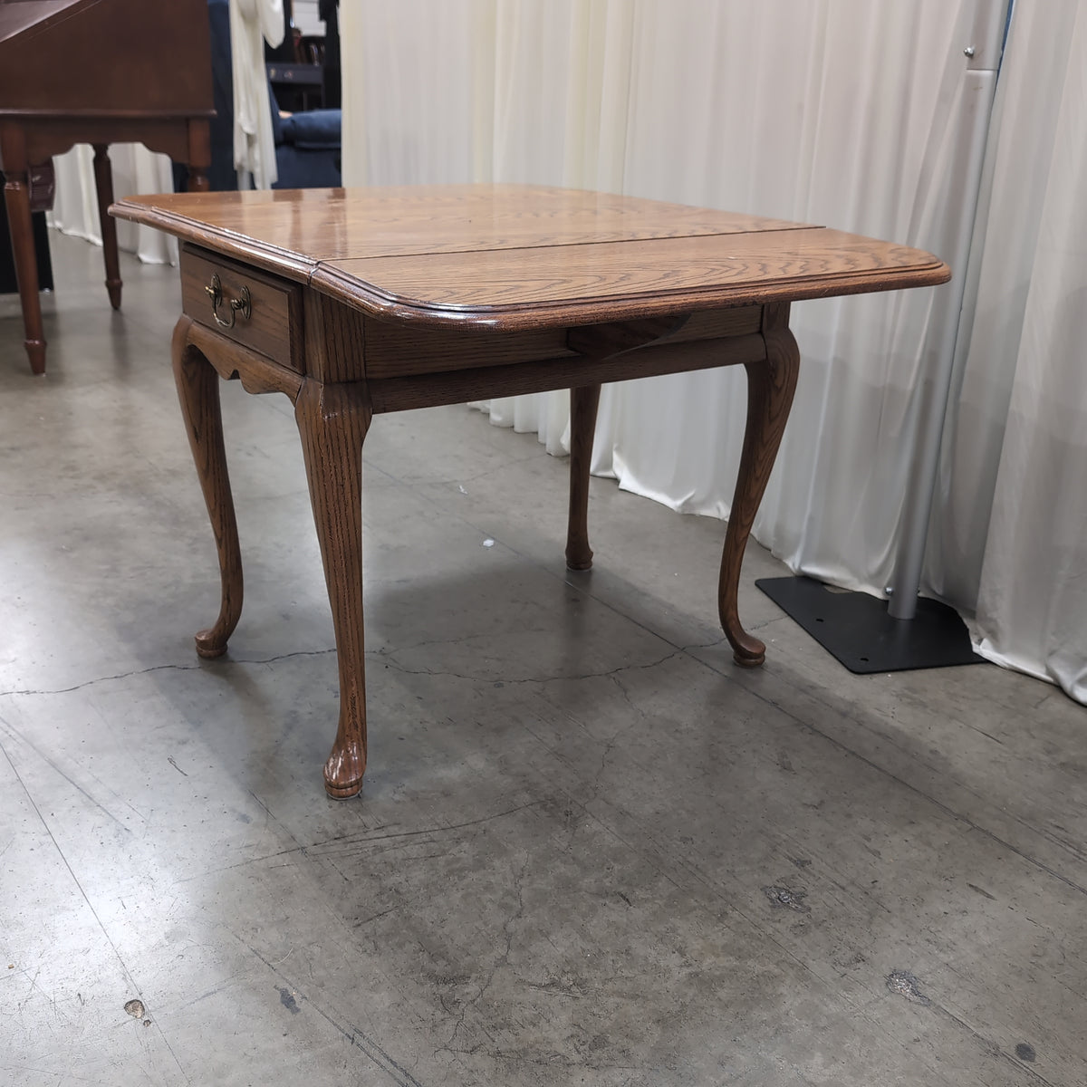 Traditional Oak Drop Leaf End Table with Ornate Hardware