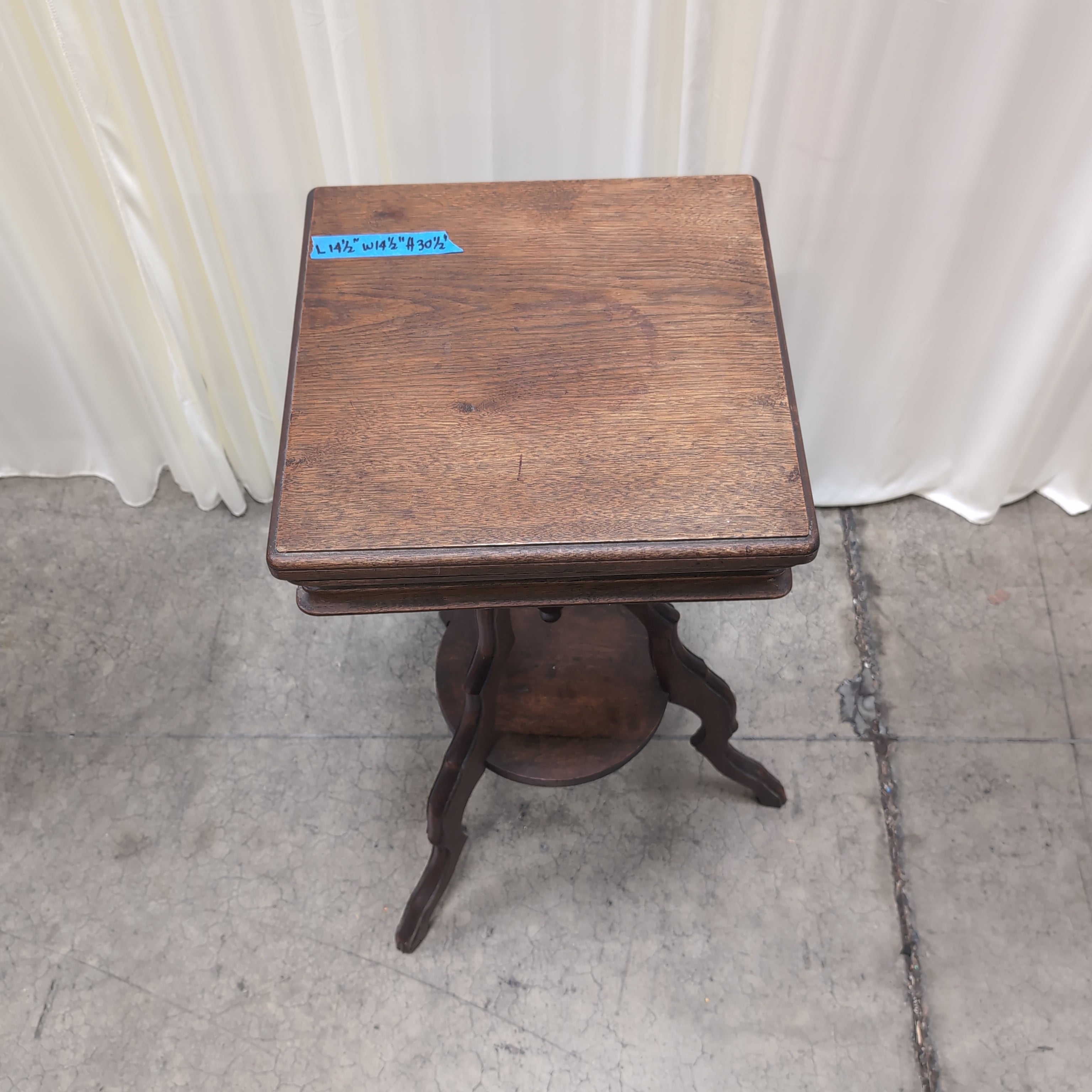 Traditional Dark Wood End Table with Lower Shelf