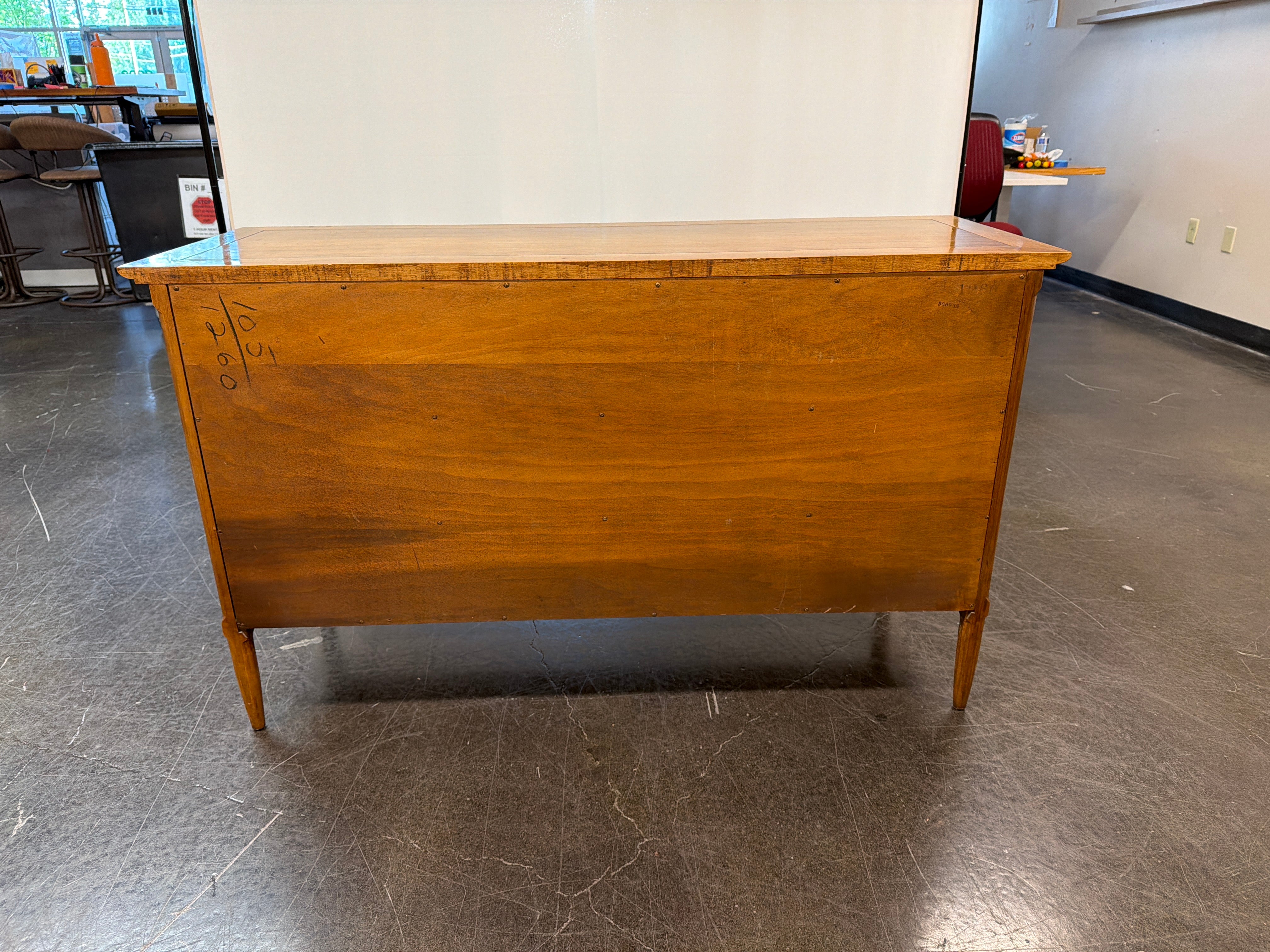 Sophisticate by TOMLINSON Six Drawer Dresser