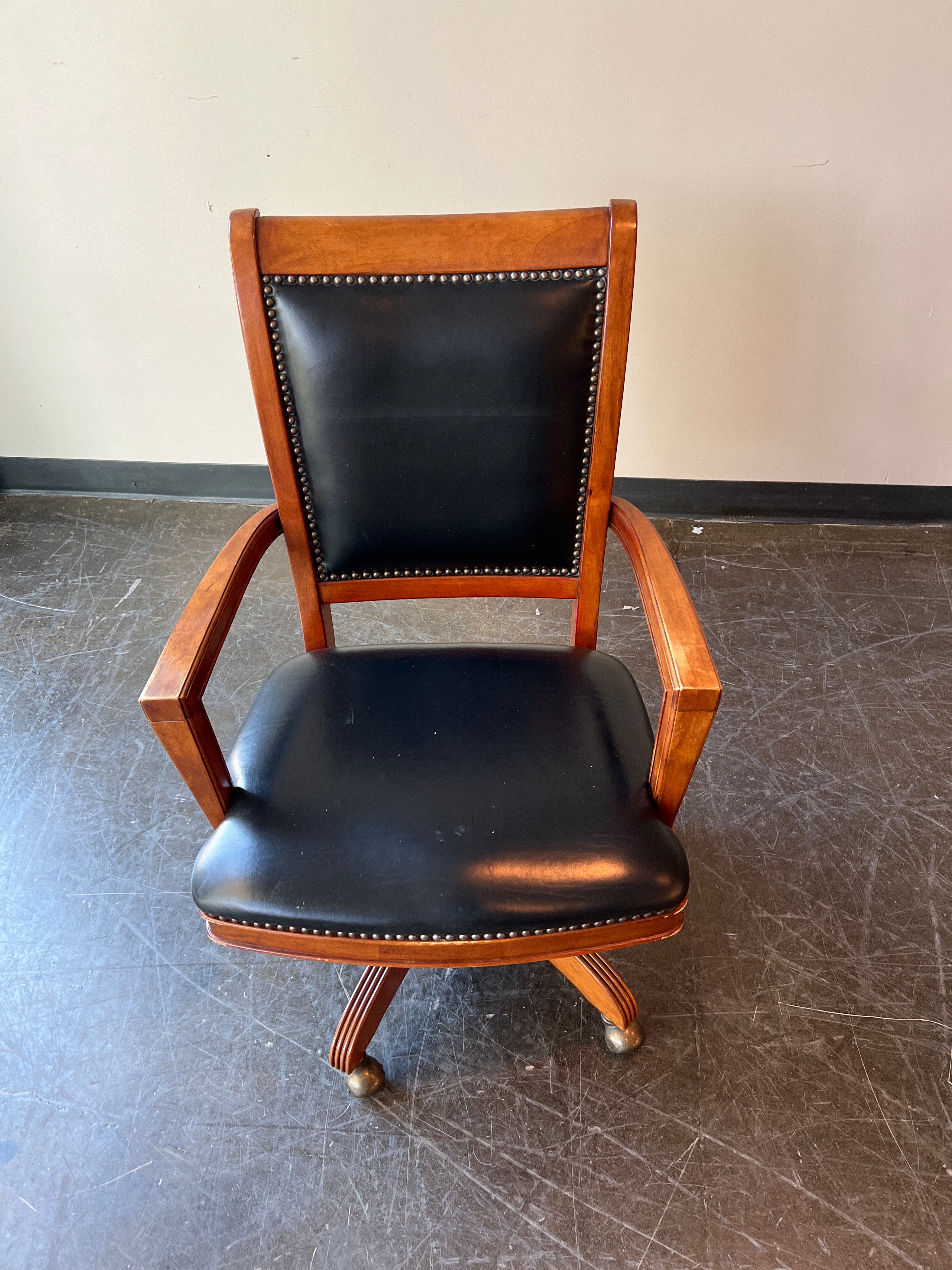Bristol Court Leather Desk Chair by Riverside