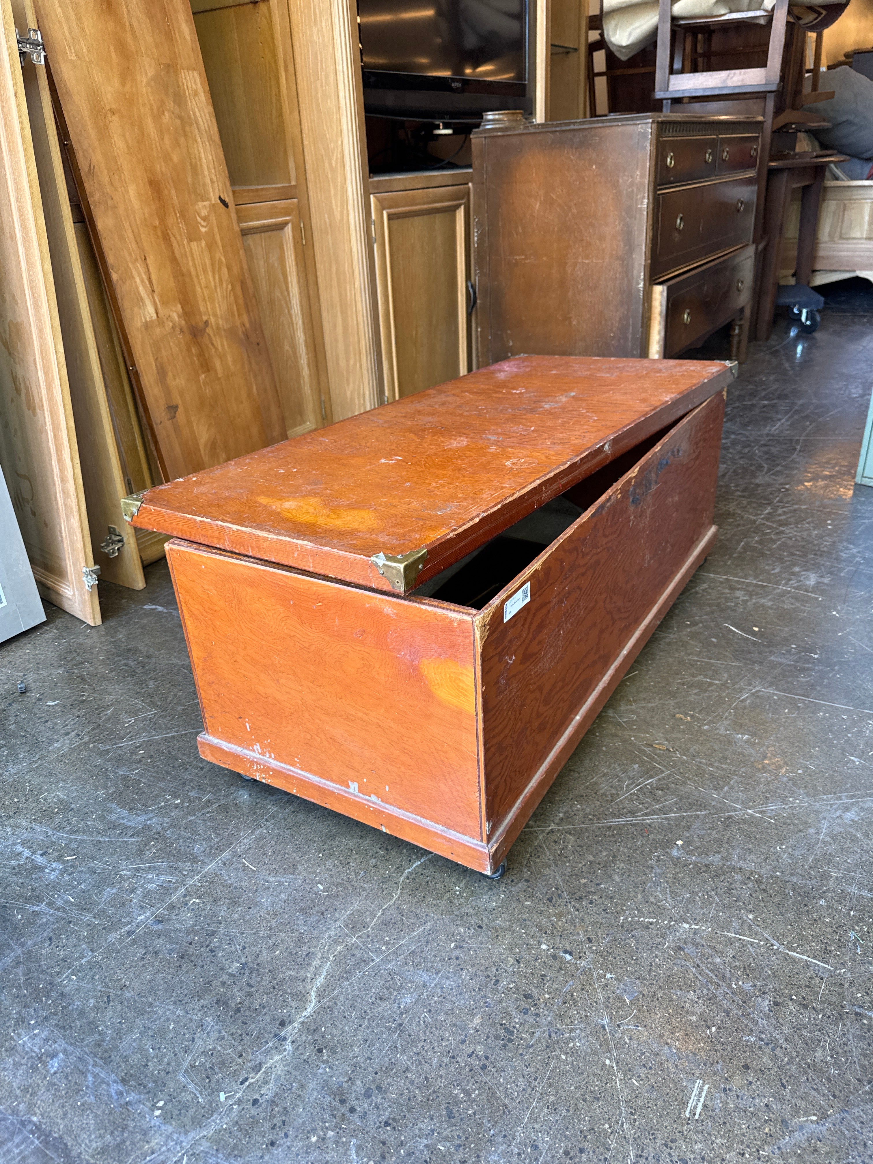 Carmel Brown Wood Trunk
