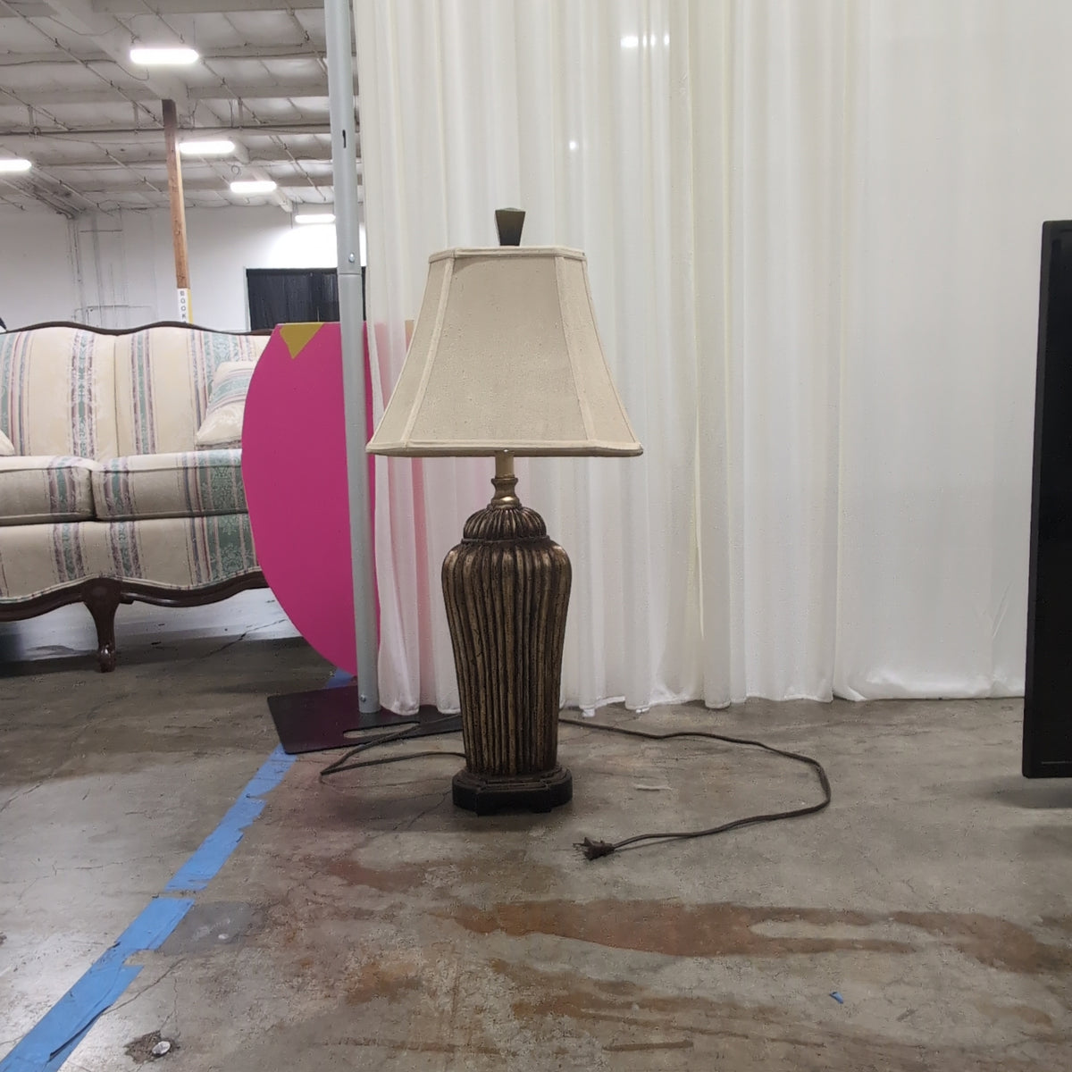 Traditional Dark Textured Base Table Lamp with Fabric Shade