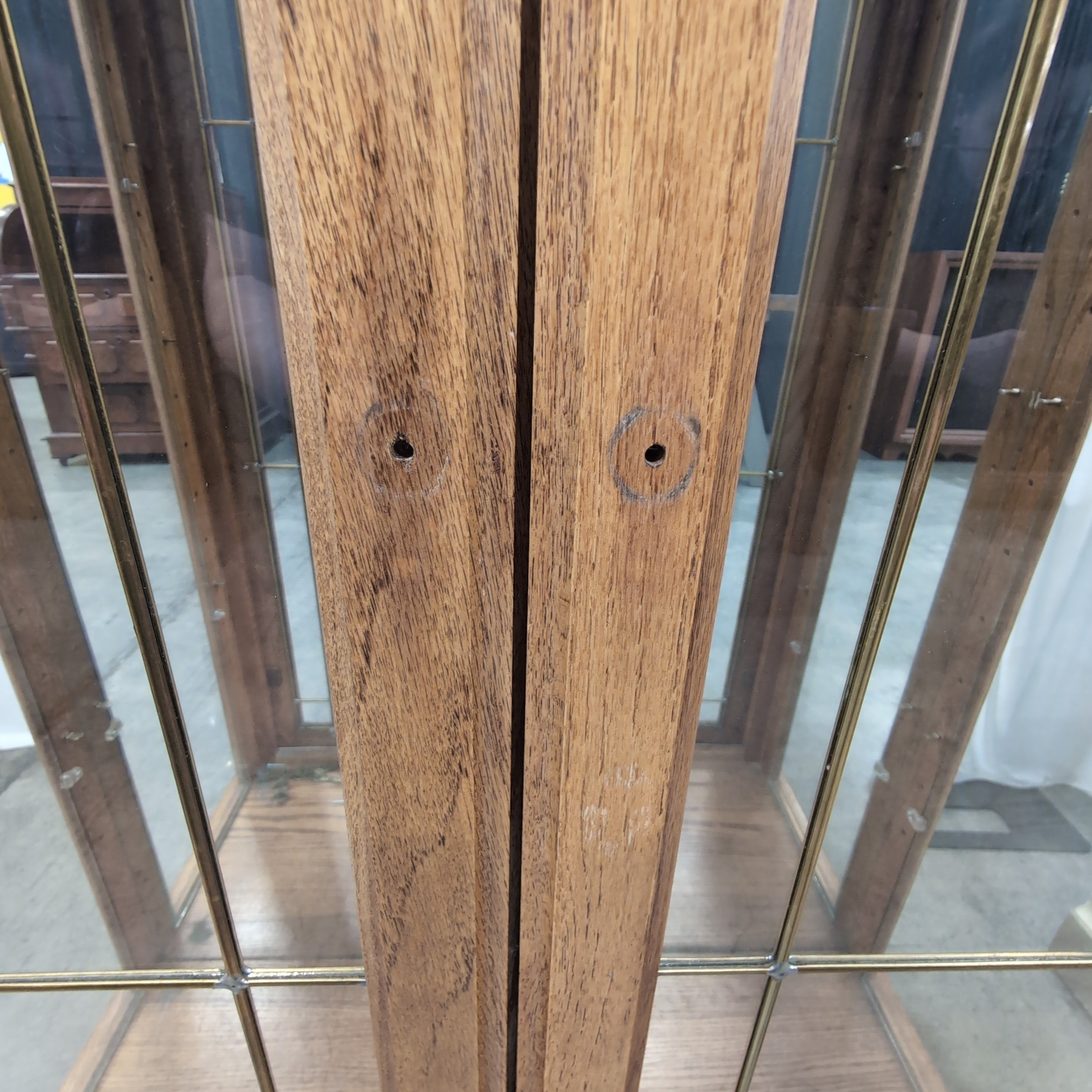 Oak Finish Display China Cabinet with Glass Doors