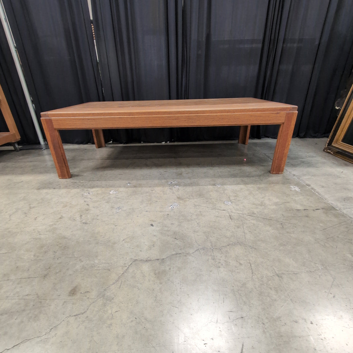 Rectangular Traditional Style Coffee Table in Medium Brown Wood