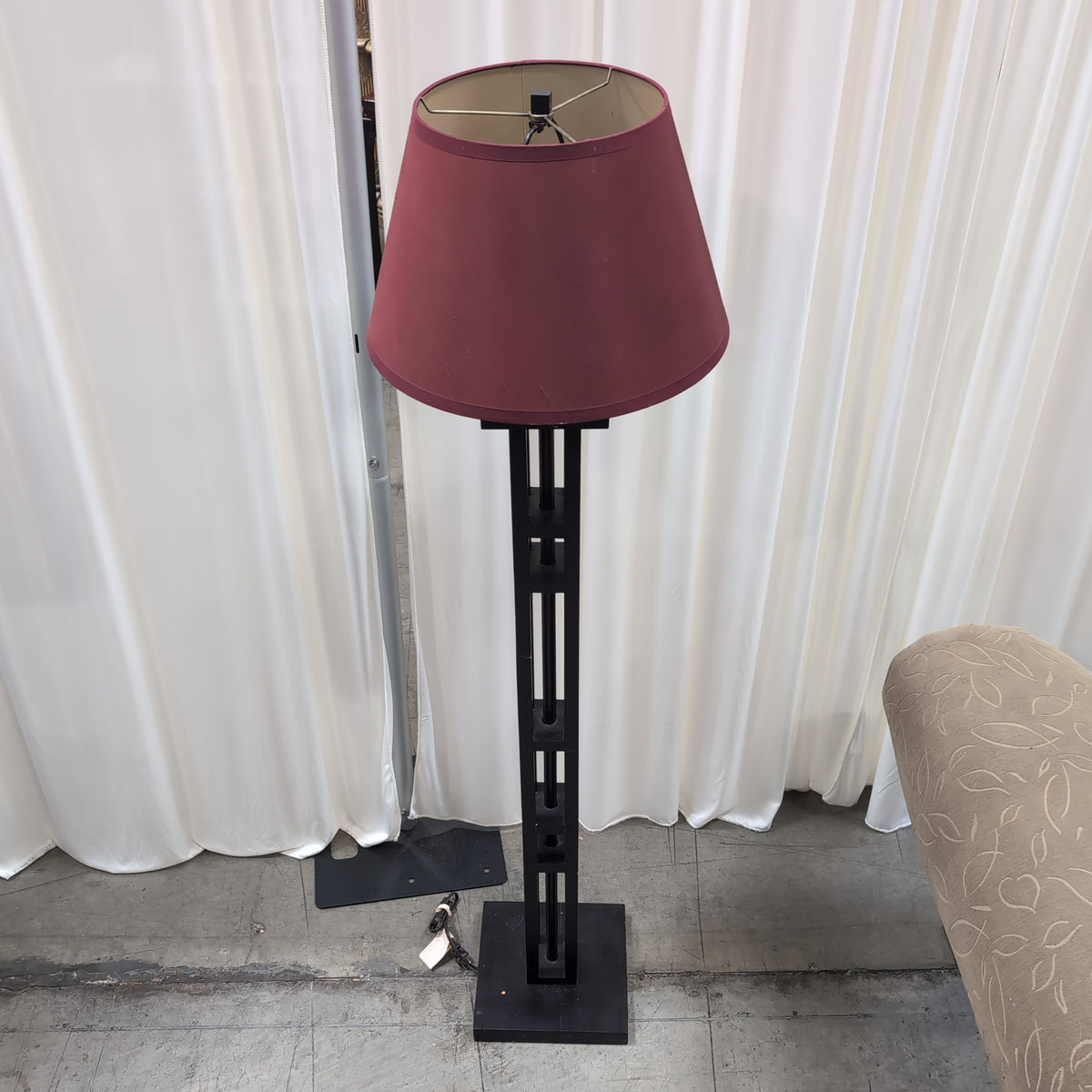 Black Geometric Floor Lamp with Maroon Shade