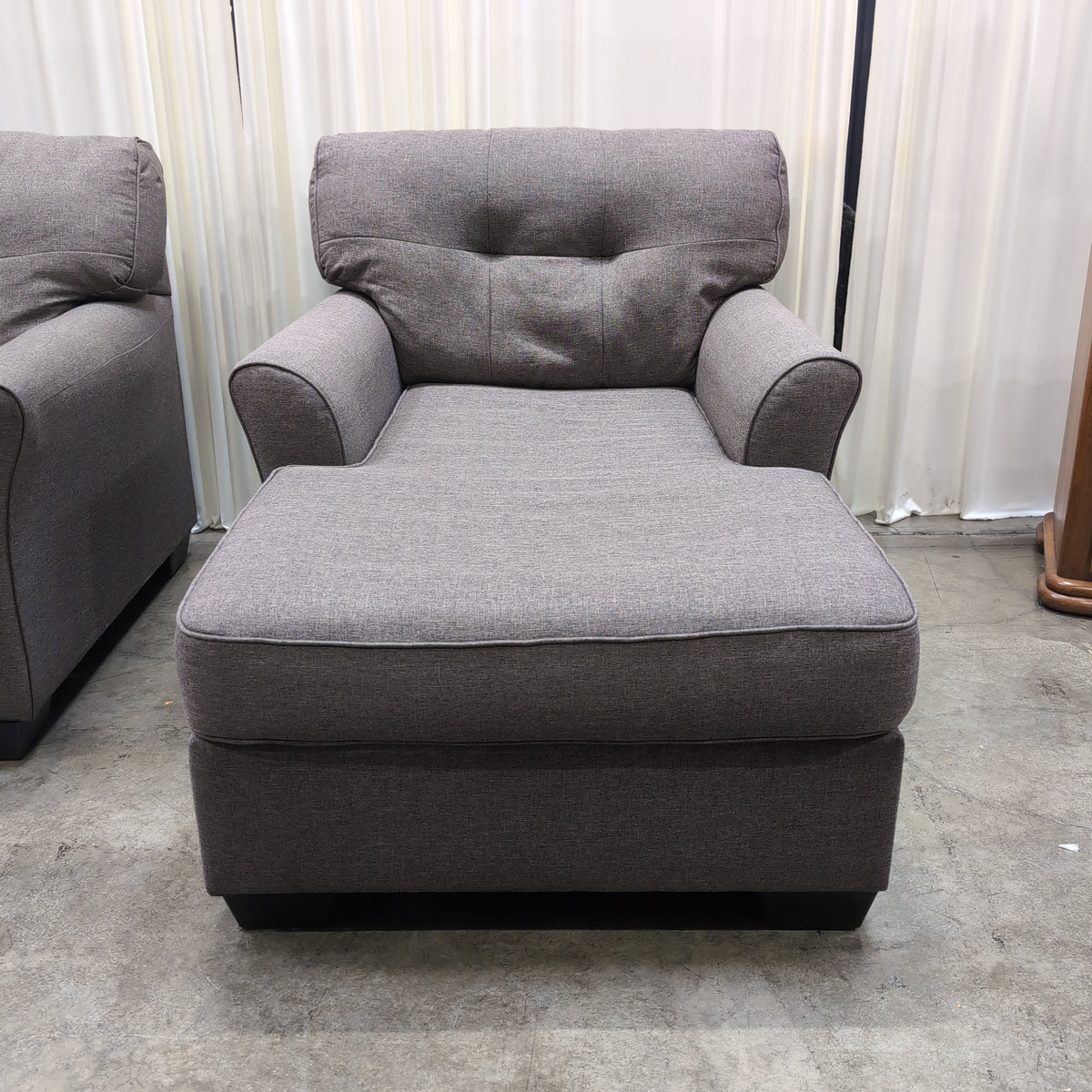 Grey Tufted Rolled Arm Chaise Lounge in Fabric